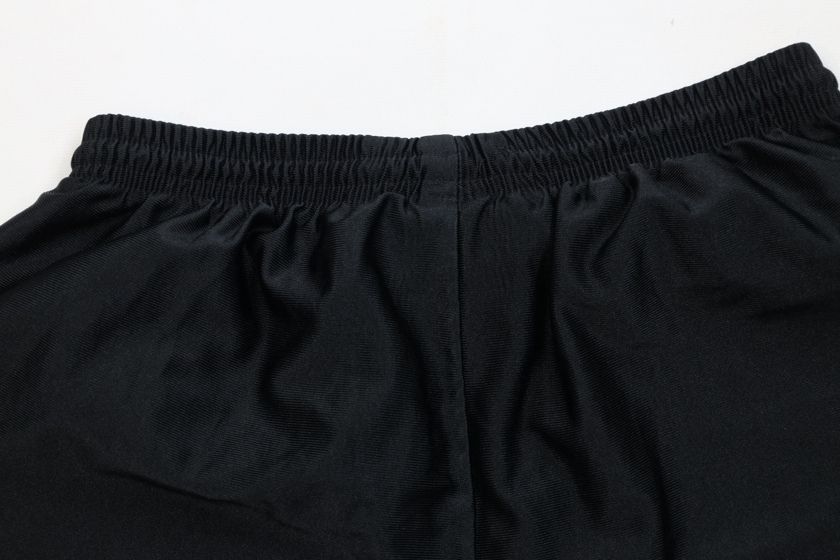 Nike Vintage 90s Nike Mini Swoosh Above Knee Shorts Black USA Size US 32 / EU 48 - 9 Thumbnail