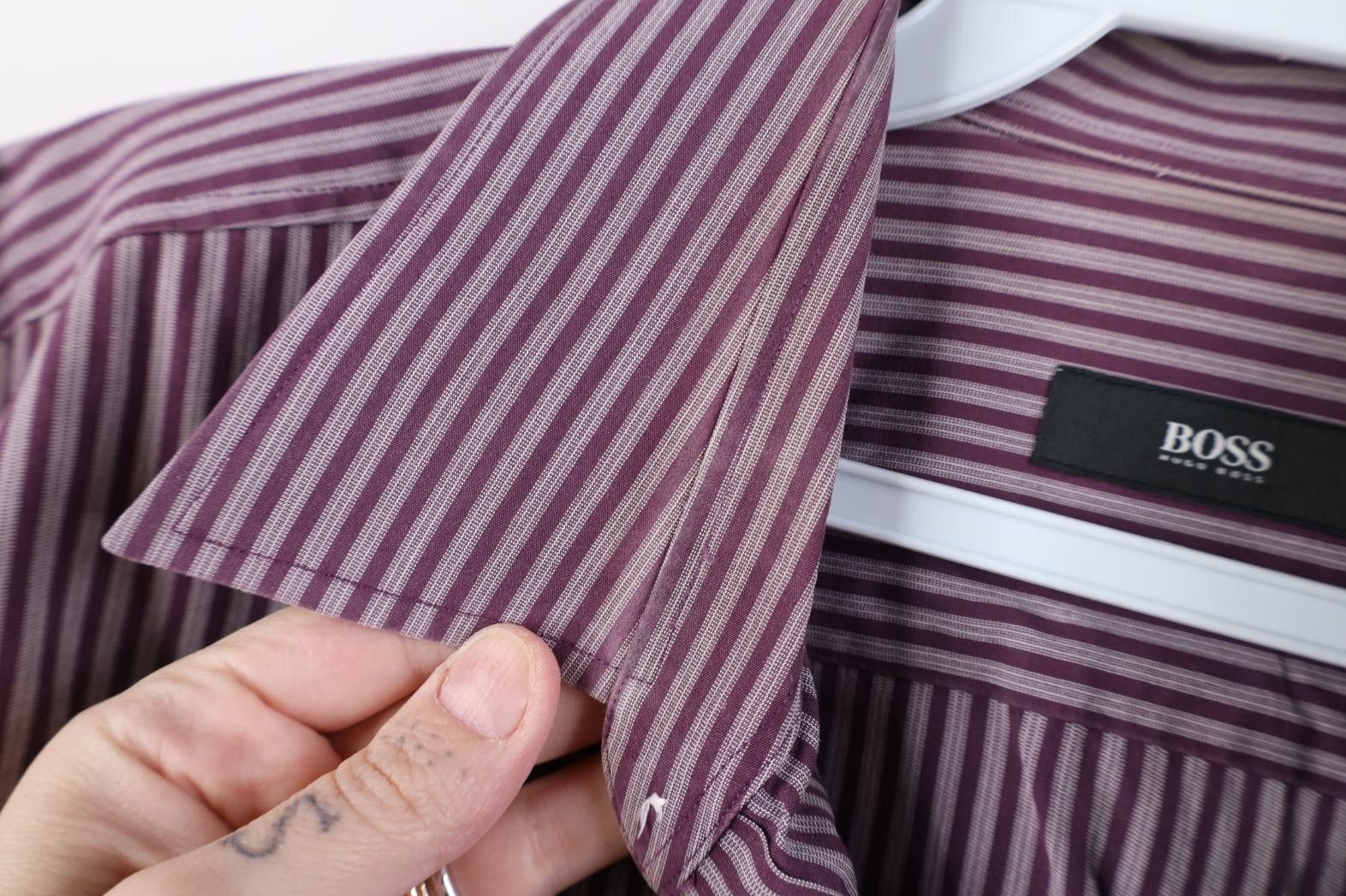 Hugo Boss Hugo Boss Slim Fit Distressed Striped Collared Button Shirt Size US M / EU 48-50 / 2 - 4 Thumbnail