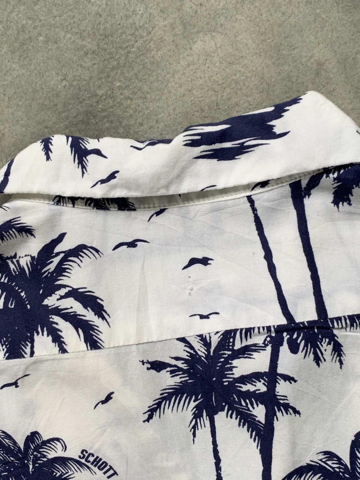 Schott Vintage Schott Rayon Coconut Hawaii Tree Motive Collar Shirt Size US L / EU 52-54 / 3 - 9 Thumbnail