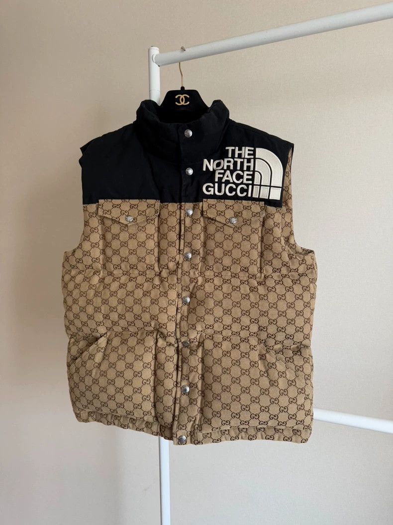 Gucci GucciOld flower, full seal, vest 2503-Nextarrow Size US XXS / EU 40 - 1 Thumbnail