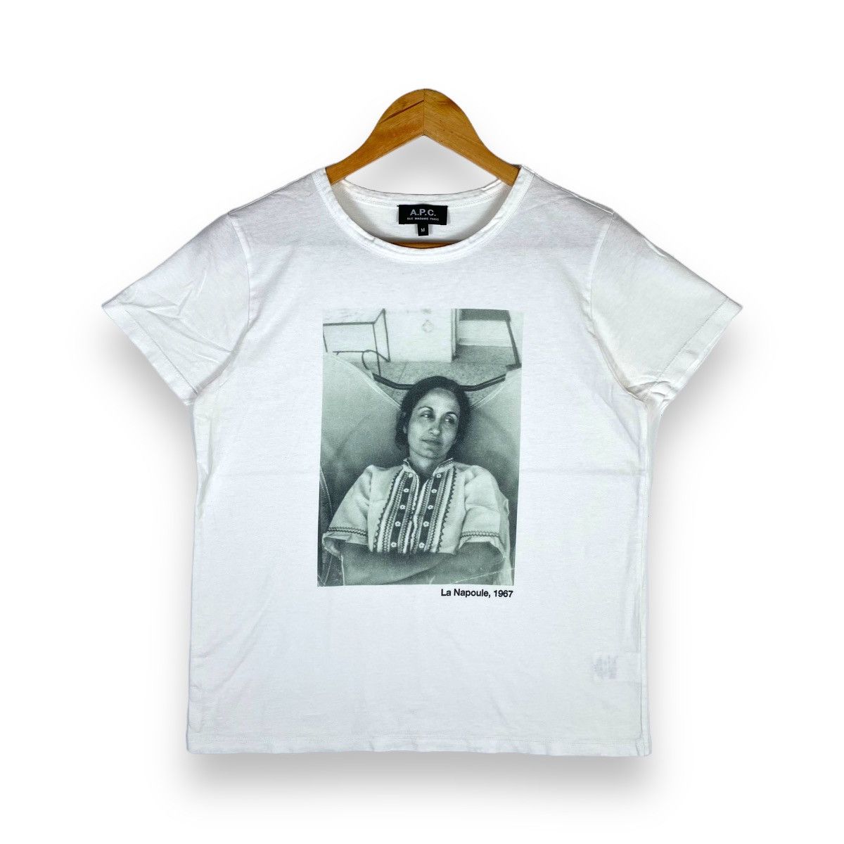 A.P.C. A.P.C. La Napoule 1967 Fotofolio Photography Graphic Tee Size US M / EU 48-50 / 2 - 1 Thumbnail