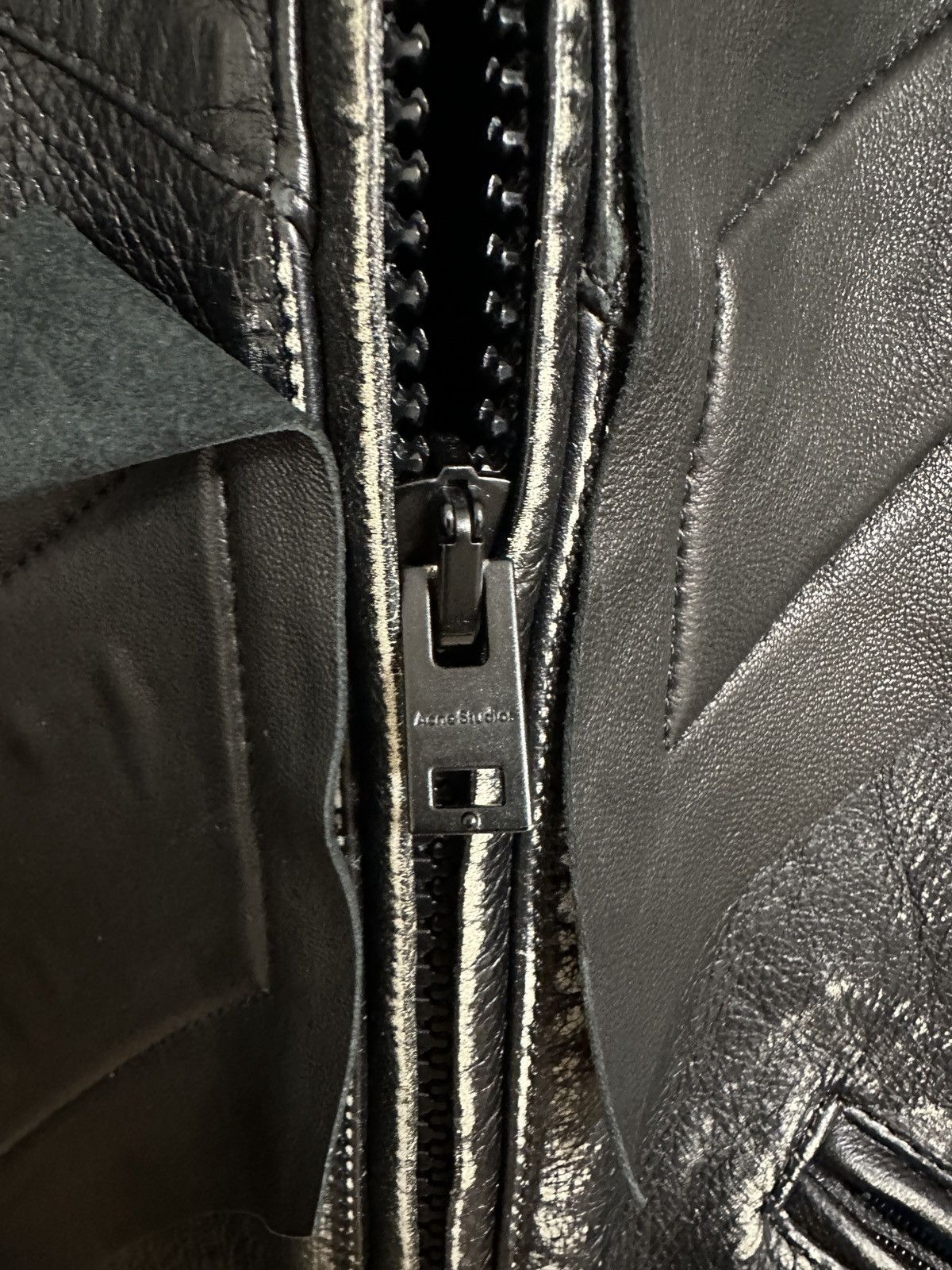 Acne Studios Acne Studios FW23 Runway Paneled Cropped Leather Jacket Size US L / EU 52-54 / 3 - 4 Thumbnail