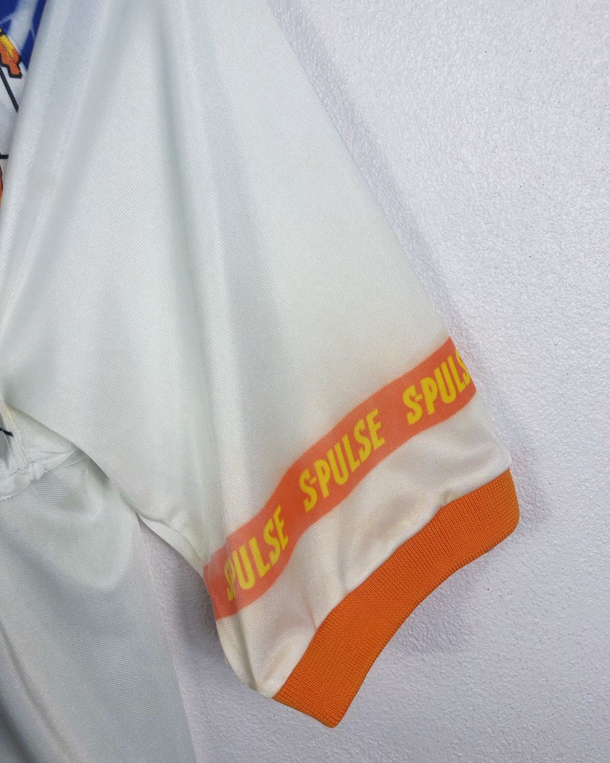 Puma × Vintage Vintage Puma X Shimizu S-Pulse 95/96 Signed Football Jersey Size US M / EU 48-50 / 2 - 8 Thumbnail