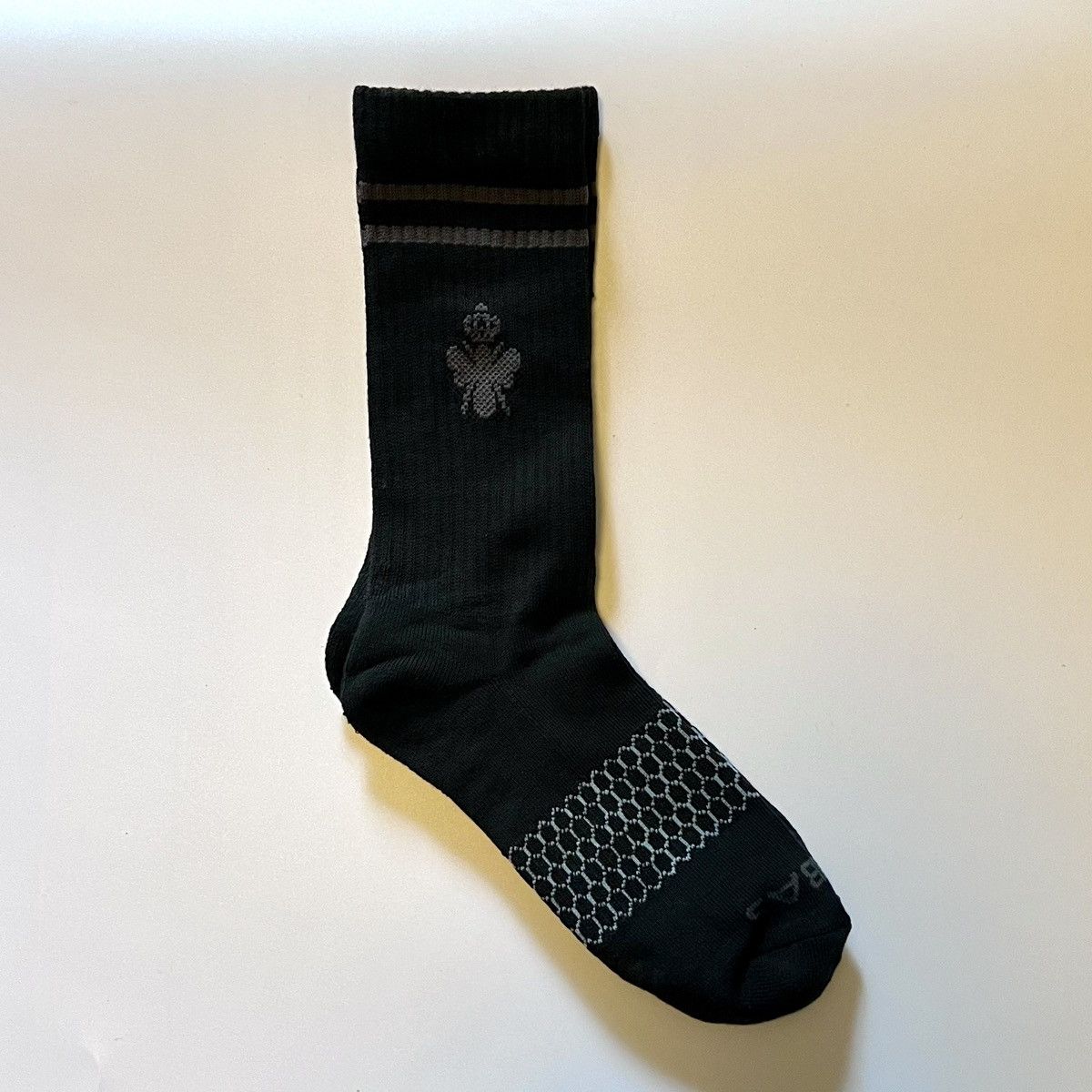 Other 3x Pairs of Bombas Honeycomb Arch Support Stripe Calf Socks Size ONE SIZE - 2 Thumbnail