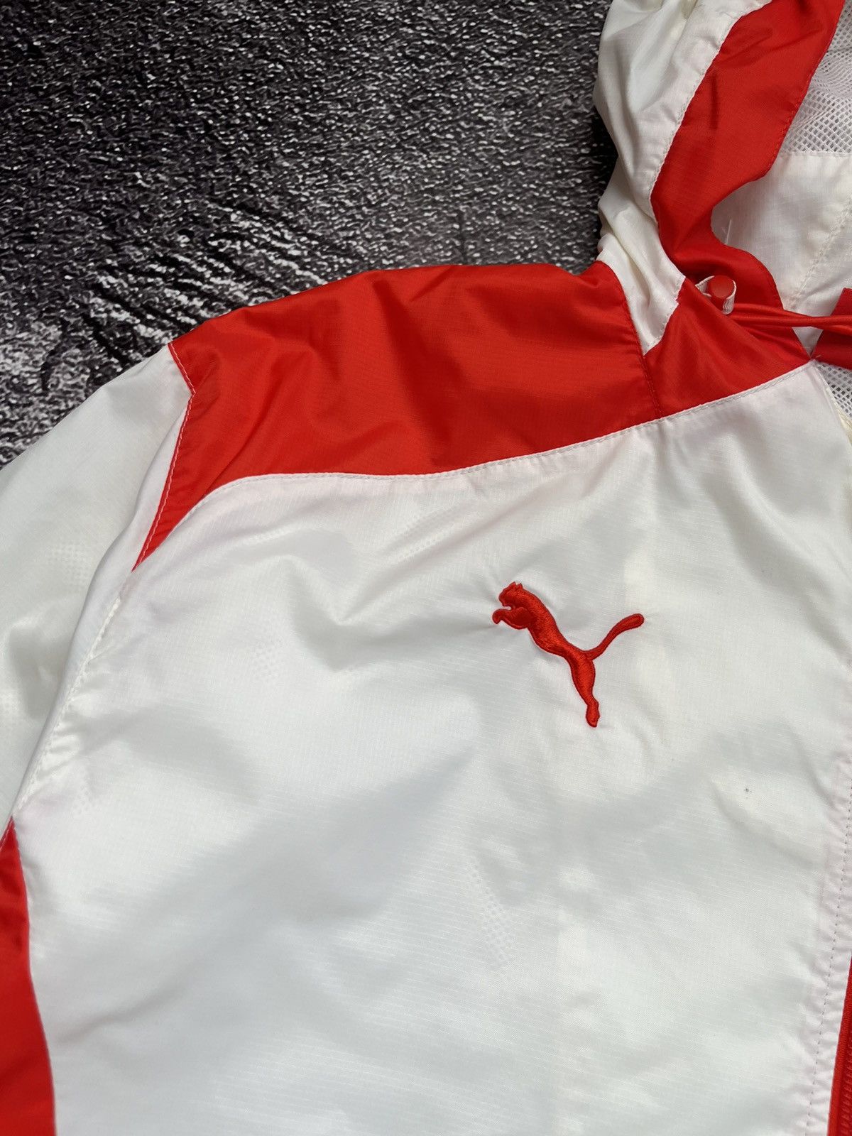 Puma Rare Puma Ferrari Racing Hooded Light Jacket White Size XL Size US XL / EU 56 / 4 - 6 Thumbnail