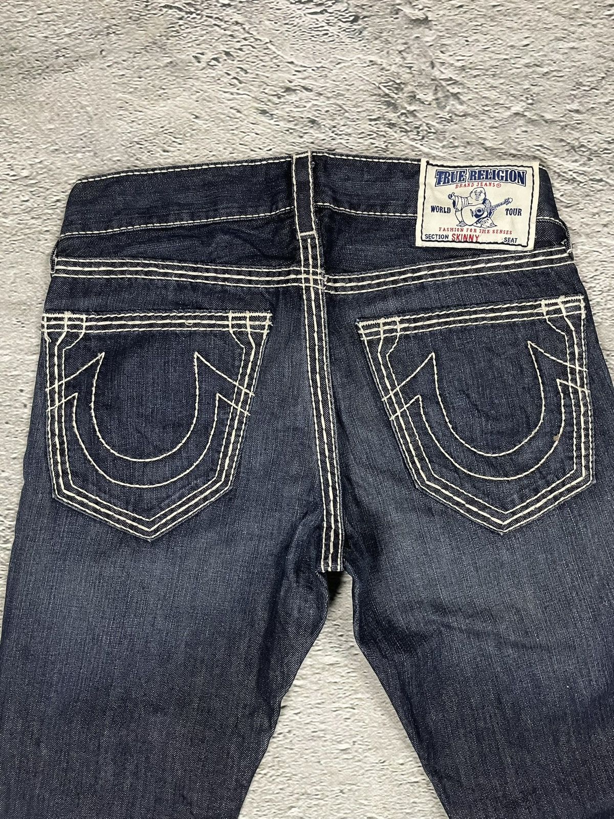 True Religion True Religion jeans navy blue white stitching straight Y2K Size US 31 - 2 Thumbnail
