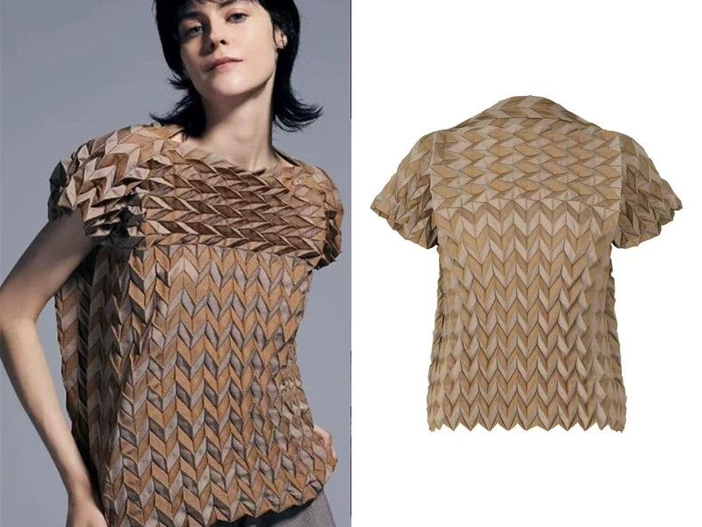 Issey Miyake Issey Miyake size:1 Brown main line series origami flower Size XS / US 0-2 / IT 36-38 - 1 Thumbnail