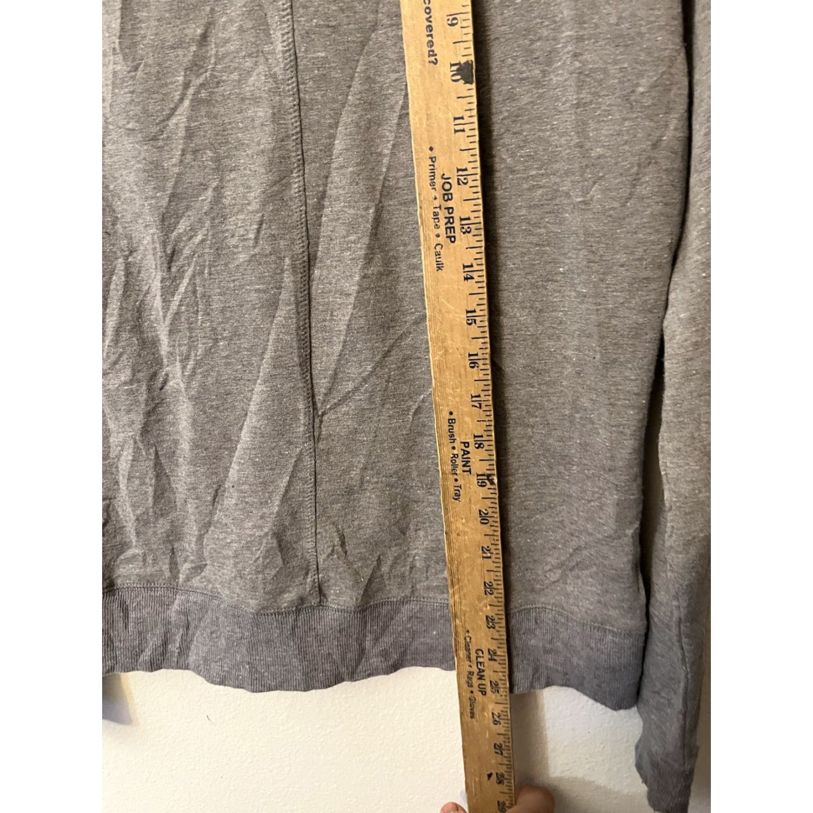 Banana Republic Banana Republic Gray With Sequin Round Neck Long Sleeve Sweater Women's M Size M / US 6-8 / IT 42-44 - 4 Thumbnail