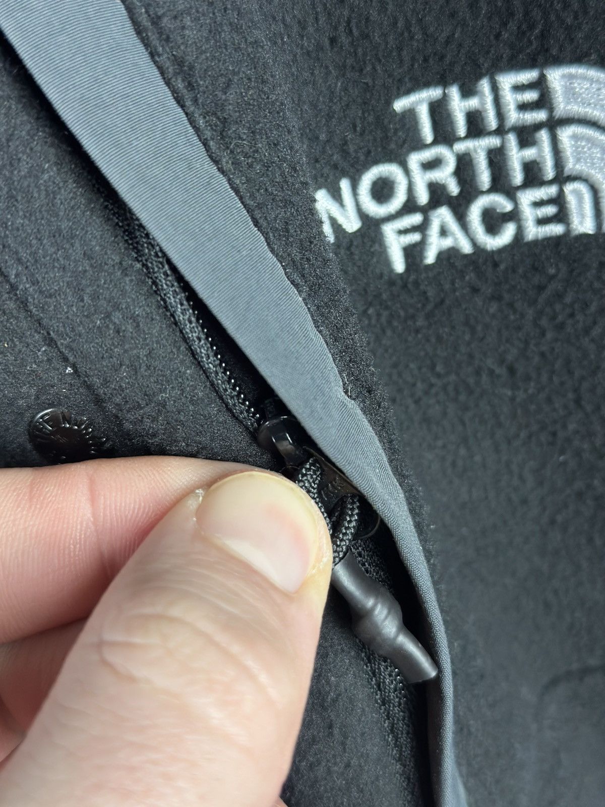 The North Face North Face Never Stop Exploring 1/3 Zip Fleece Mens Size US M / EU 48-50 / 2 - 9 Thumbnail