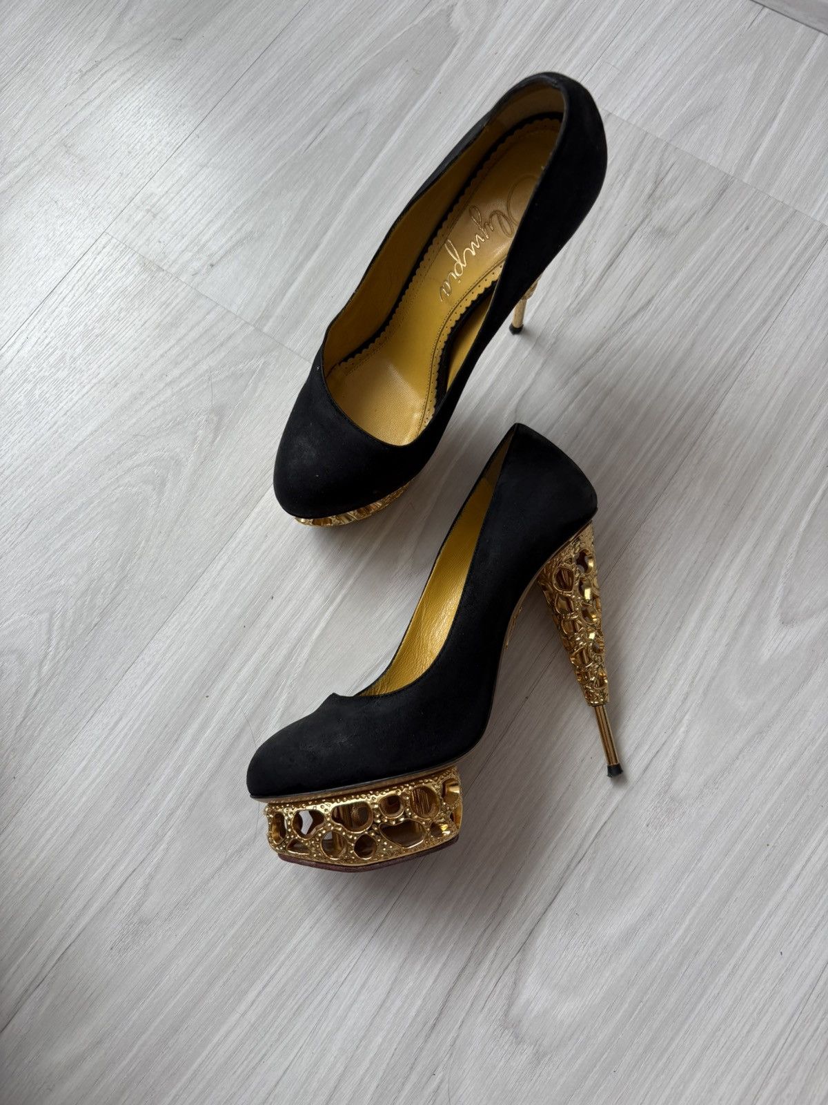 Charlotte Olympia Charlotte Olympia heels Size US 7.5 / IT 37.5 - 7 Thumbnail