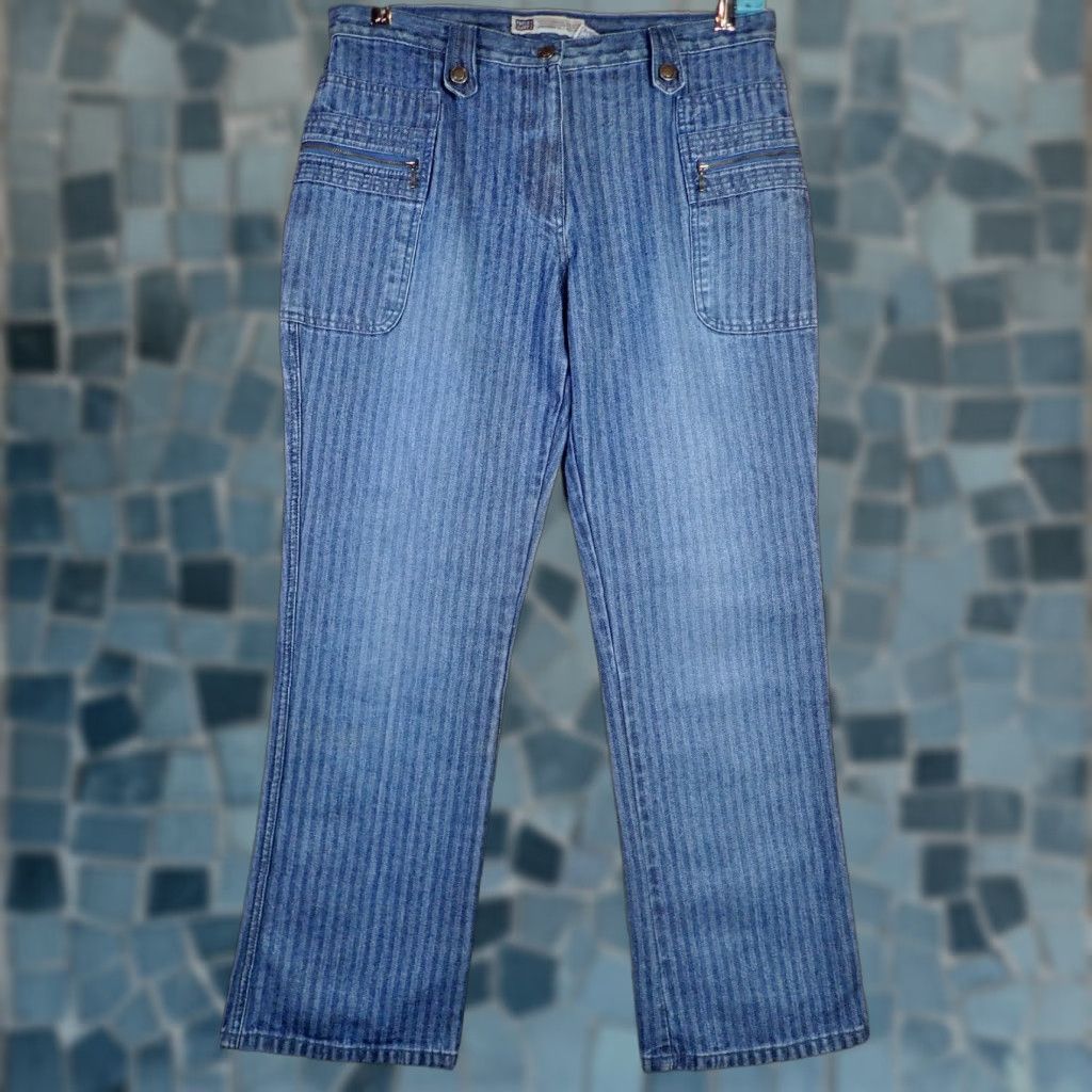 Faded Glory VINTAGE Faded Glory Jeans Women 12 High Rise Wide Leg Denim 35" Waist 30" Inseam 2000s Y2K Hipster Punk Shorts? Size 34" / US 12 / IT 48 - 1 Thumbnail