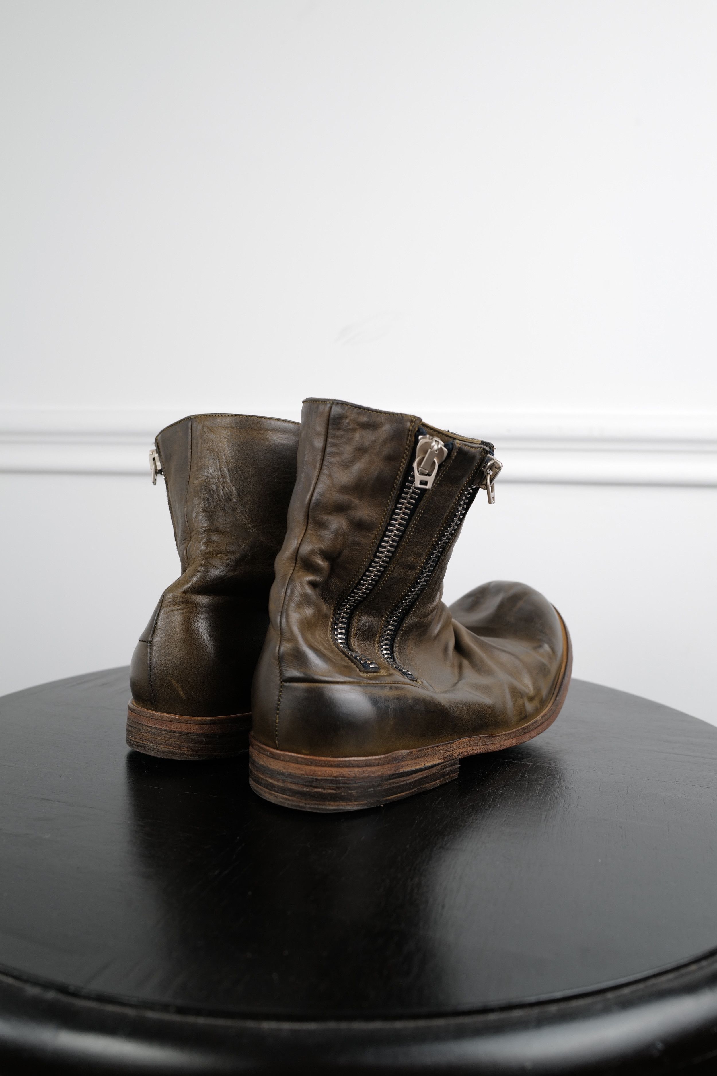 Individual Sentiments HANDCRAFTED BOVINE LEATHER BOOTS Size US 9 / EU 42 - 11 Thumbnail