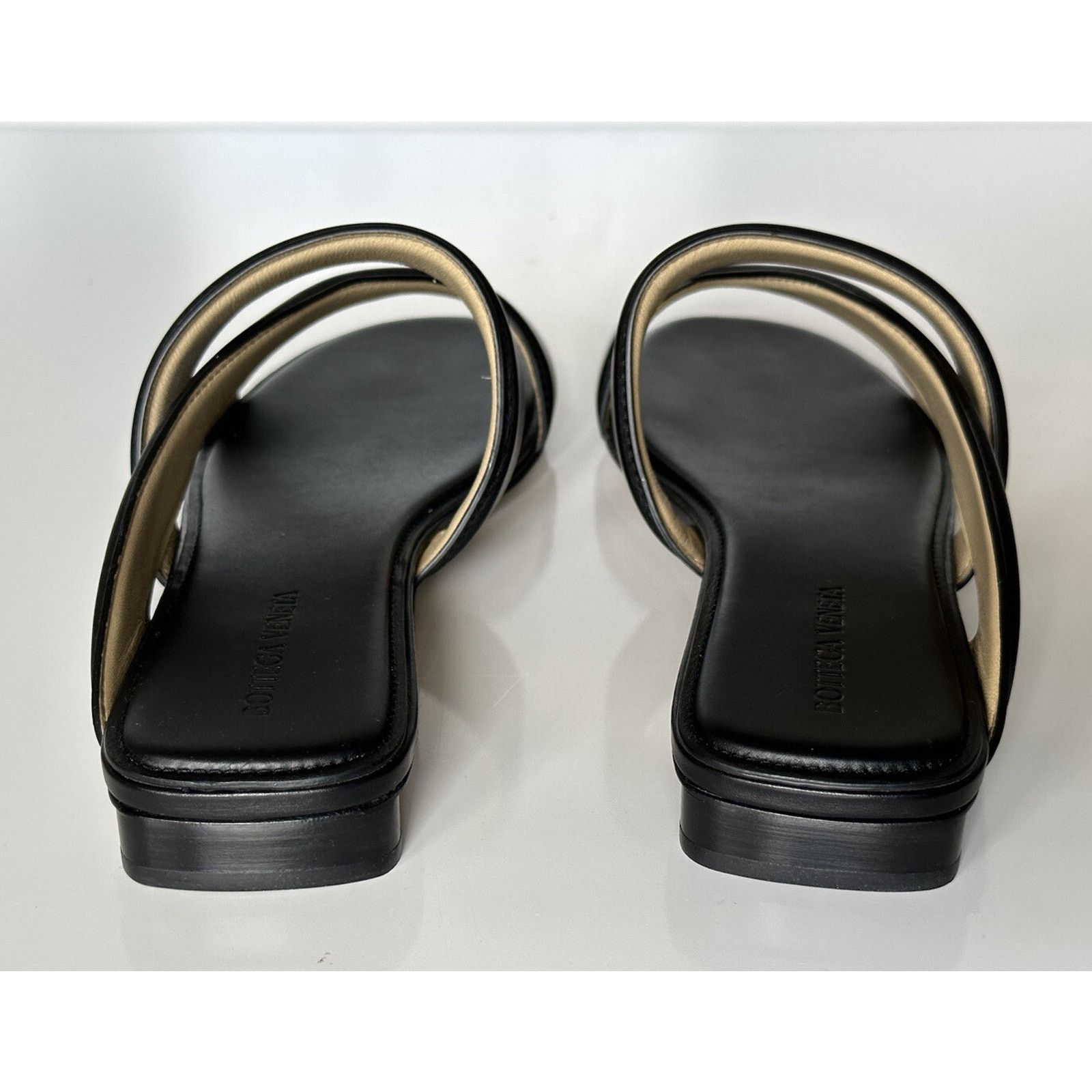 Bottega Veneta Bottega Veneta Calf Leather Sandals Black 9 US 651374 Size US 9 / IT 39 - 6 Thumbnail
