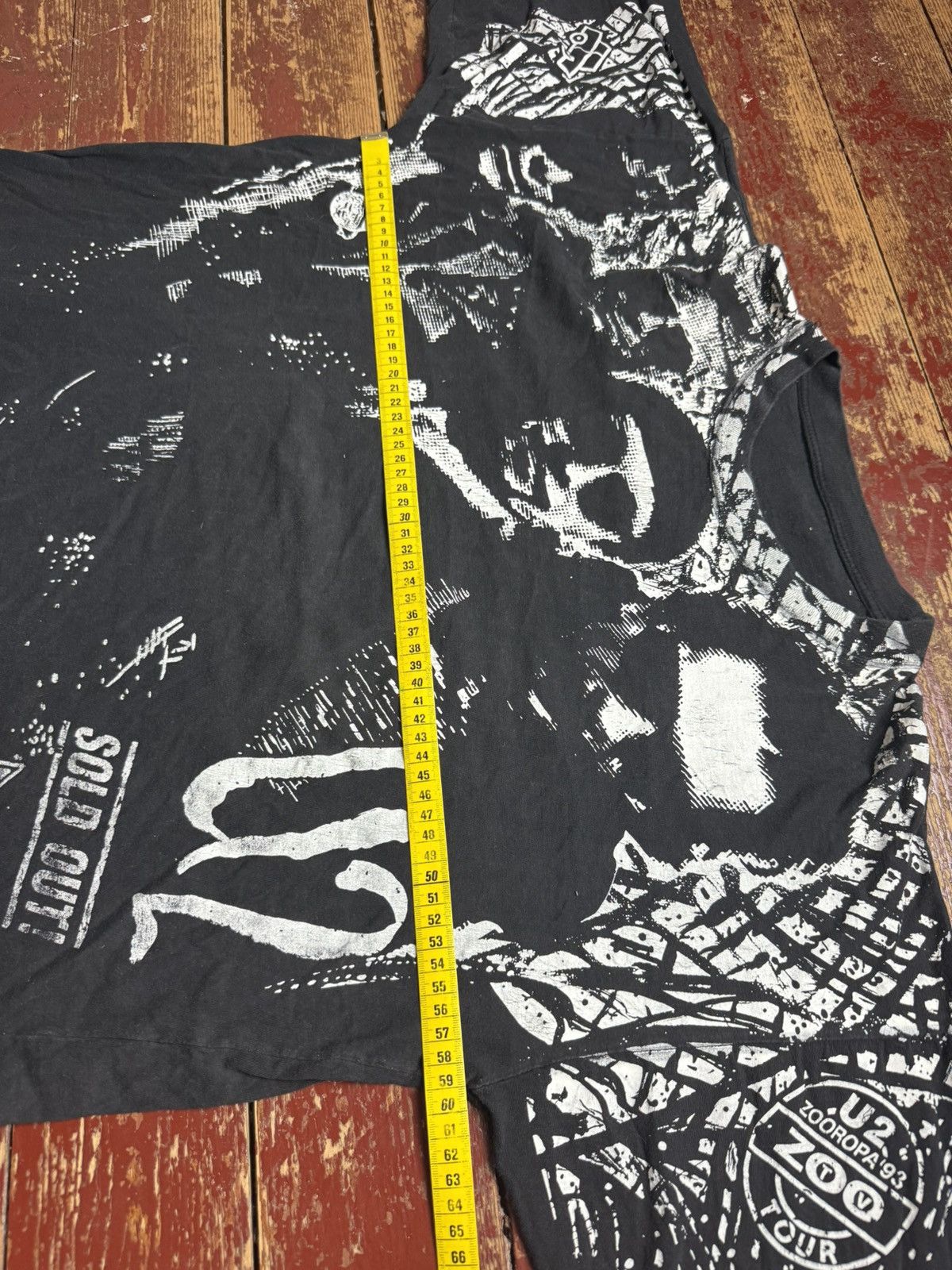 Vintage Vintage U2 all over print Zooropa 93 Tourshirt Size US M / EU 48-50 / 2 - 7 Thumbnail