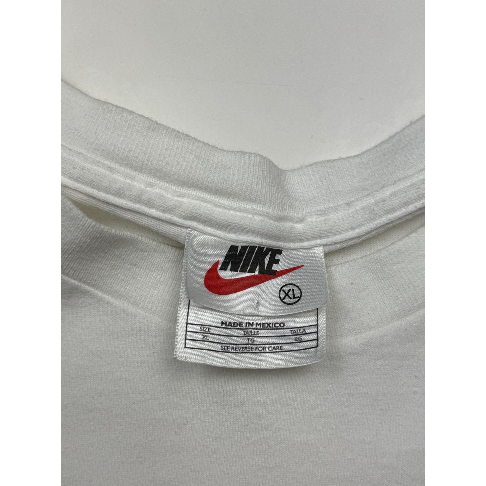Vintage Vintage 90s Nike NDSU Bison Basketball Size XL Size US XL / EU 56 / 4 - 3 Thumbnail