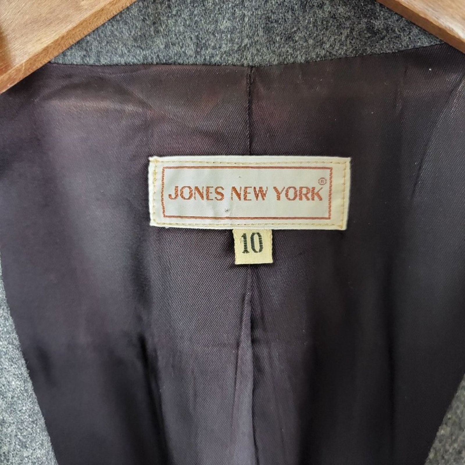 Jones New York Vintage Jones New York Womens Wool Tweed Blazer size 10 Grey Size L / US 10 / IT 46 - 9 Thumbnail
