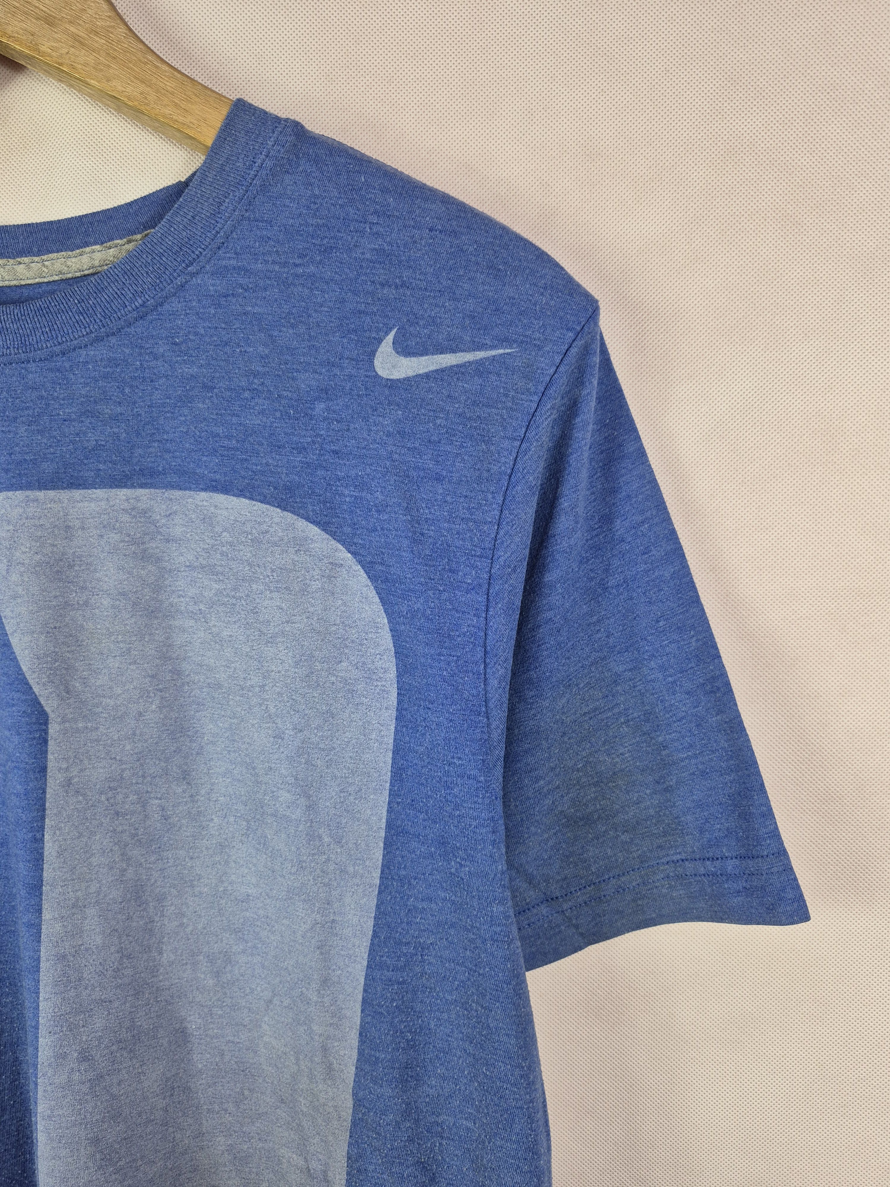 Nike 🔥 Nike Regular Fit Big Logo Tee Size US S / EU 44-46 / 1 - 2 Thumbnail
