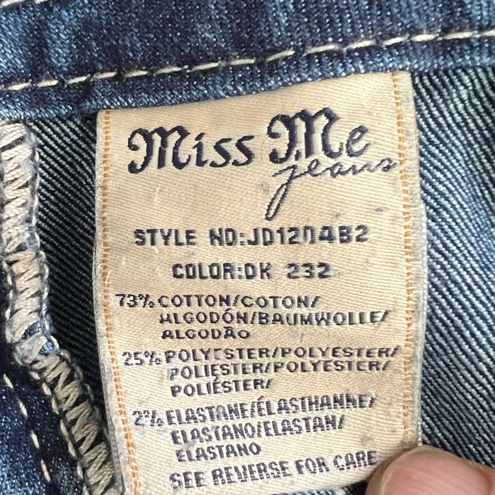 Miss Me Miss Me Women's Size 27 Signature Boot Low-Rise Jeans 30x33 Size 27" / US 4 / IT 40 - 9 Thumbnail