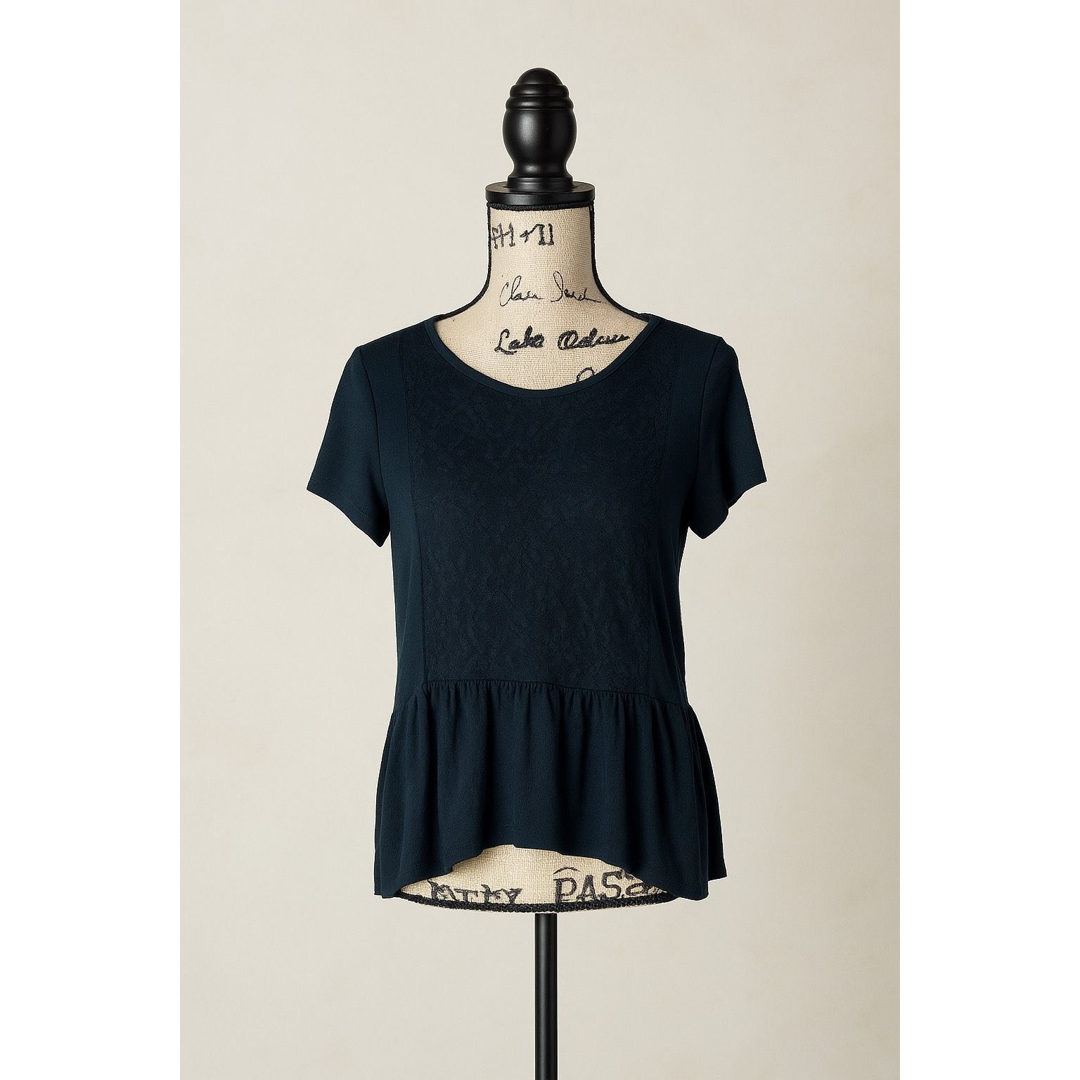 American Eagle Outfitters American Eagle Soft & Sexy Navy Blue Lace Peplum T-Shirt | F Size M / US 6-8 / IT 42-44 - 2 Thumbnail