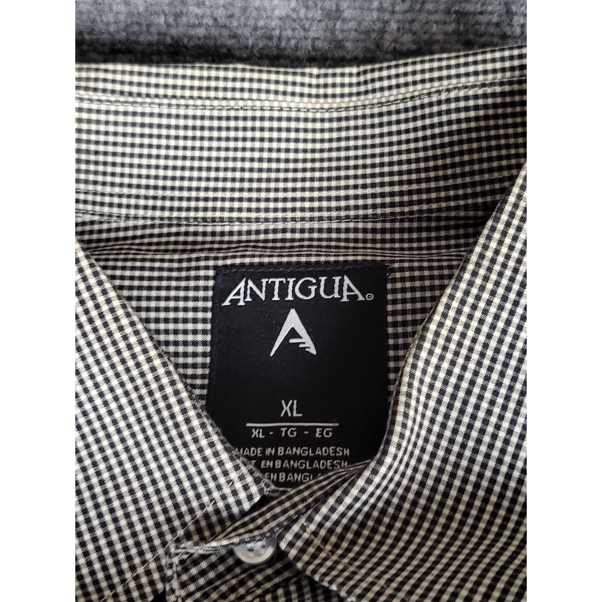 Antigua Charlotte Panthers Button Down Shirt Men Sz XL Antigua NFL G Size US XL / EU 56 / 4 - 7 Thumbnail