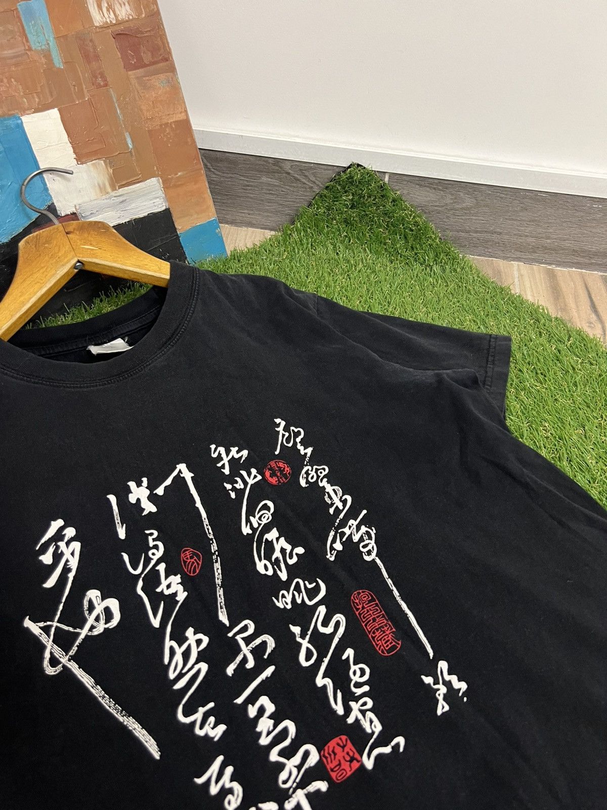 Japanese Brand × Vintage Vintage 1990’s Japanese Art Abstract Hieroglyphs T Shirt Size US L / EU 52-54 / 3 - 3 Thumbnail