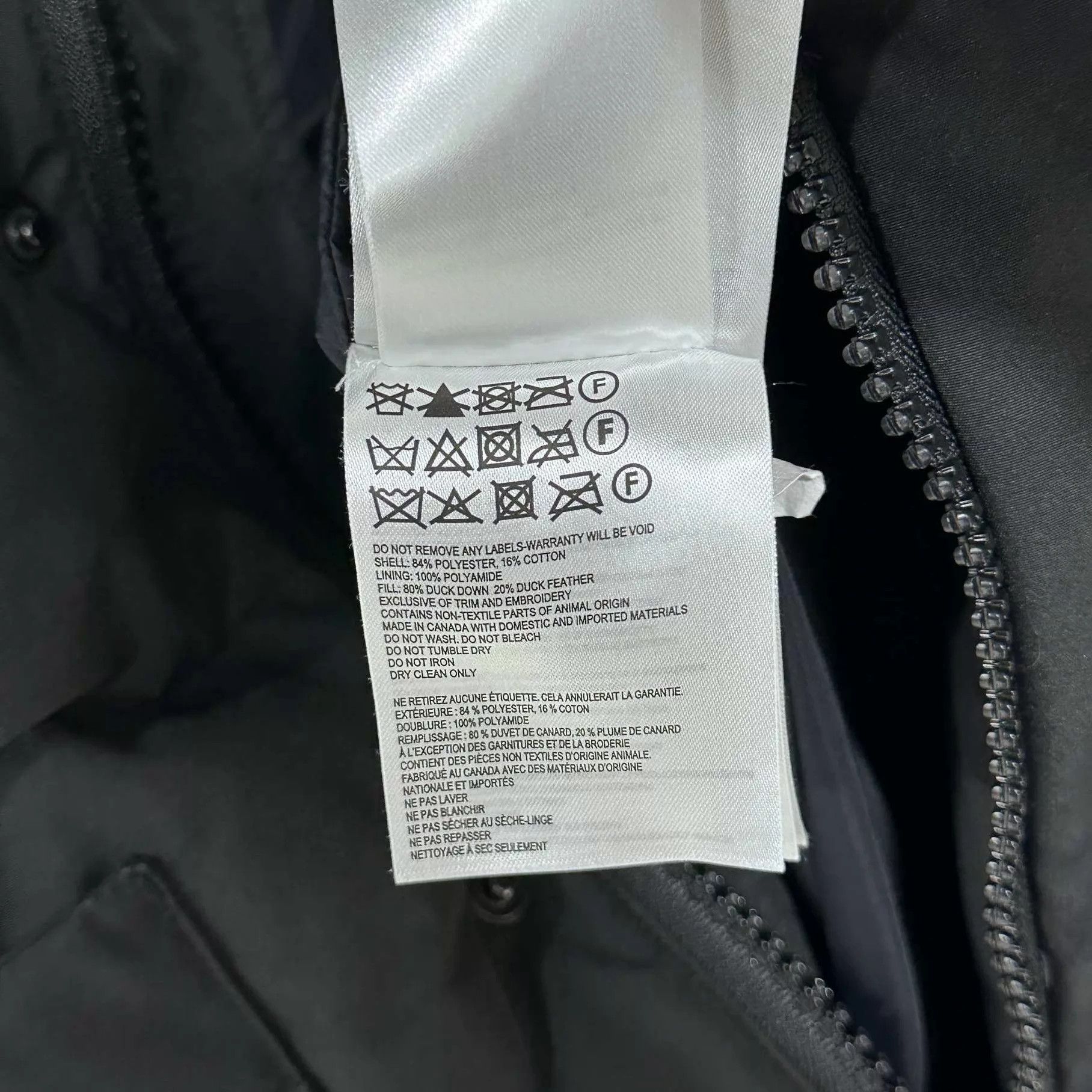 Canada Goose Canada Goose Black Logo Down Vest S Size US S / EU 44-46 / 1 - 4 Thumbnail