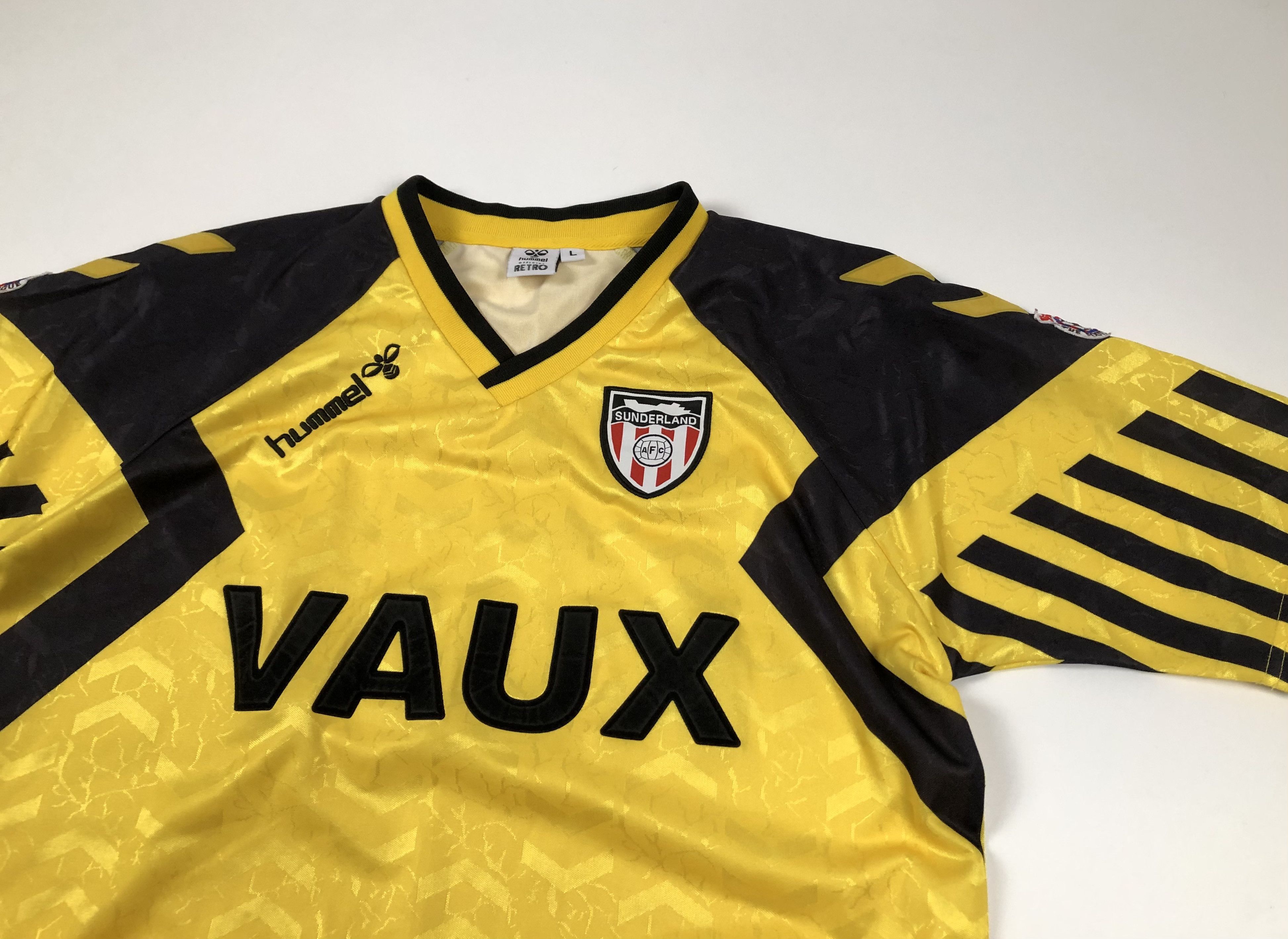 Hummel Hummel Sunderland 1992 Third Official Retro Football Shirt Size US L / EU 52-54 / 3 - 2 Thumbnail