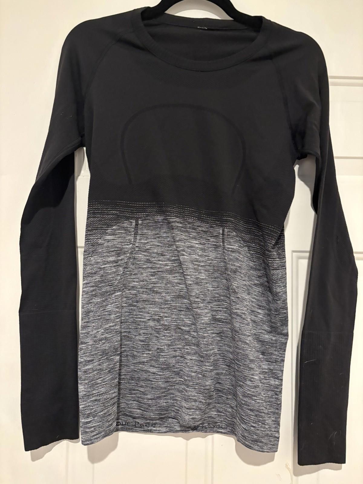 Lululemon Women's sz 6 Lululemon grey and black athletic shirt #659 Size M / US 6-8 / IT 42-44 - 1 Thumbnail