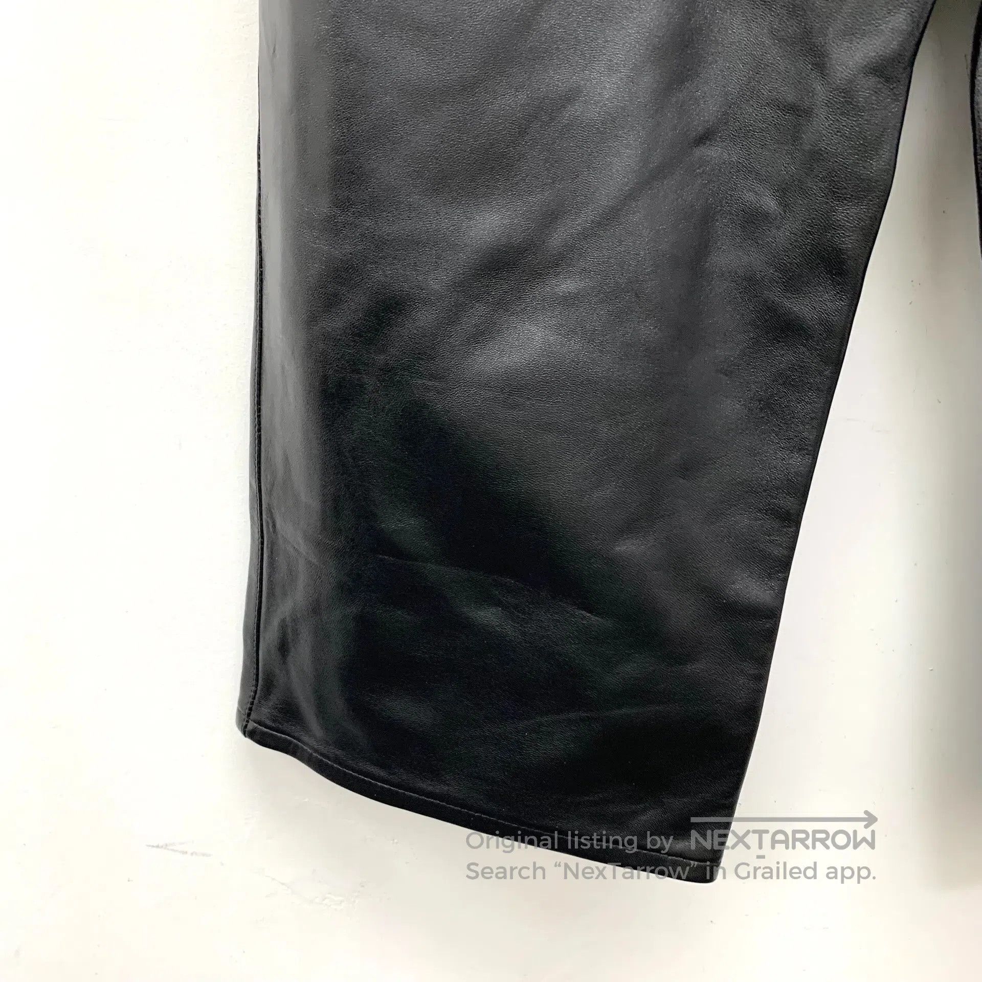 chloma Chloe size L Black Leather Laced Casual Five-Quarter Short Size US 40 / EU 56 - 4 Thumbnail