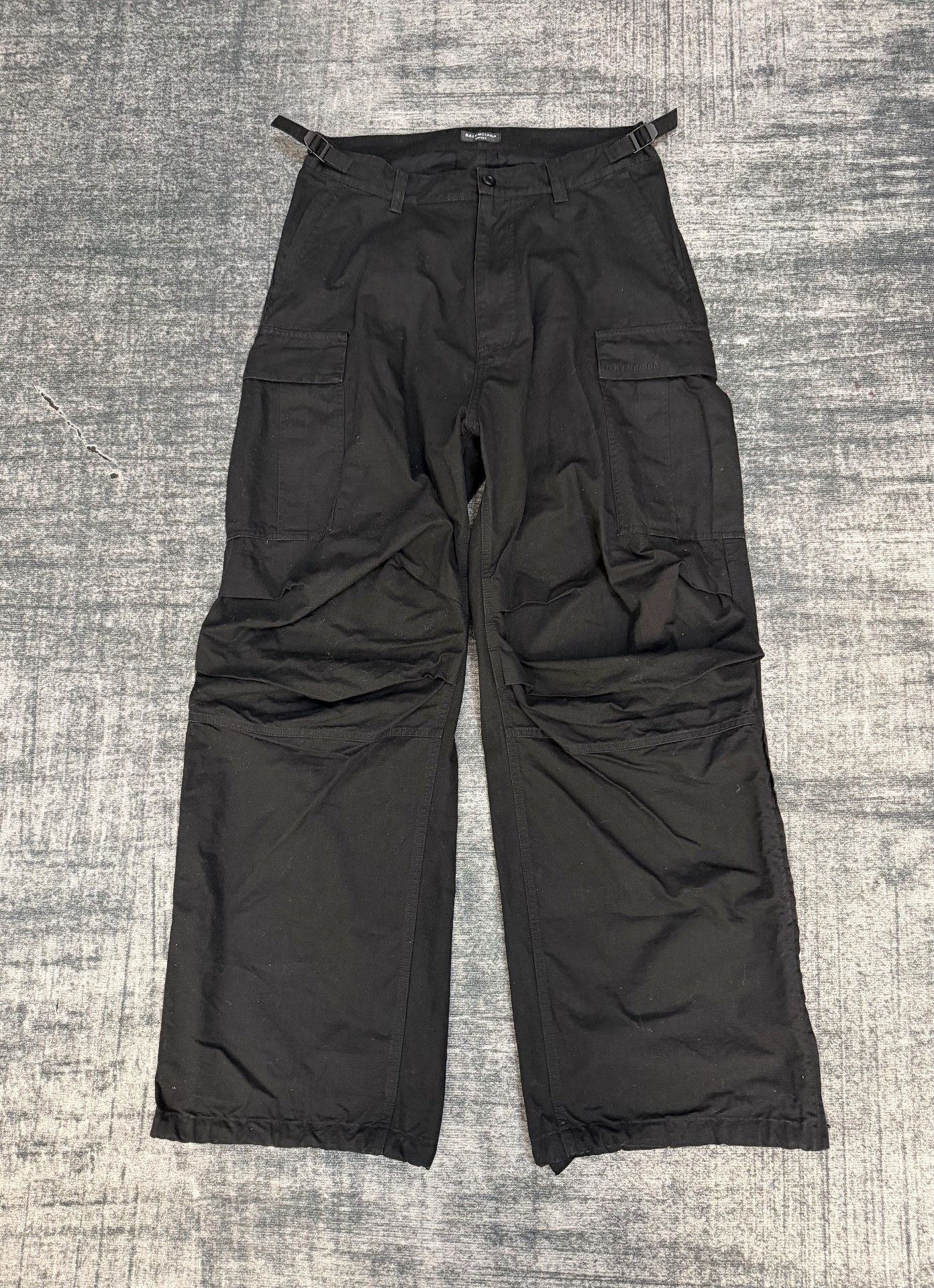 Balenciaga Balenciaga Cargo Casual Pants 46 Men Size US 32 / EU 48 - 1 Thumbnail