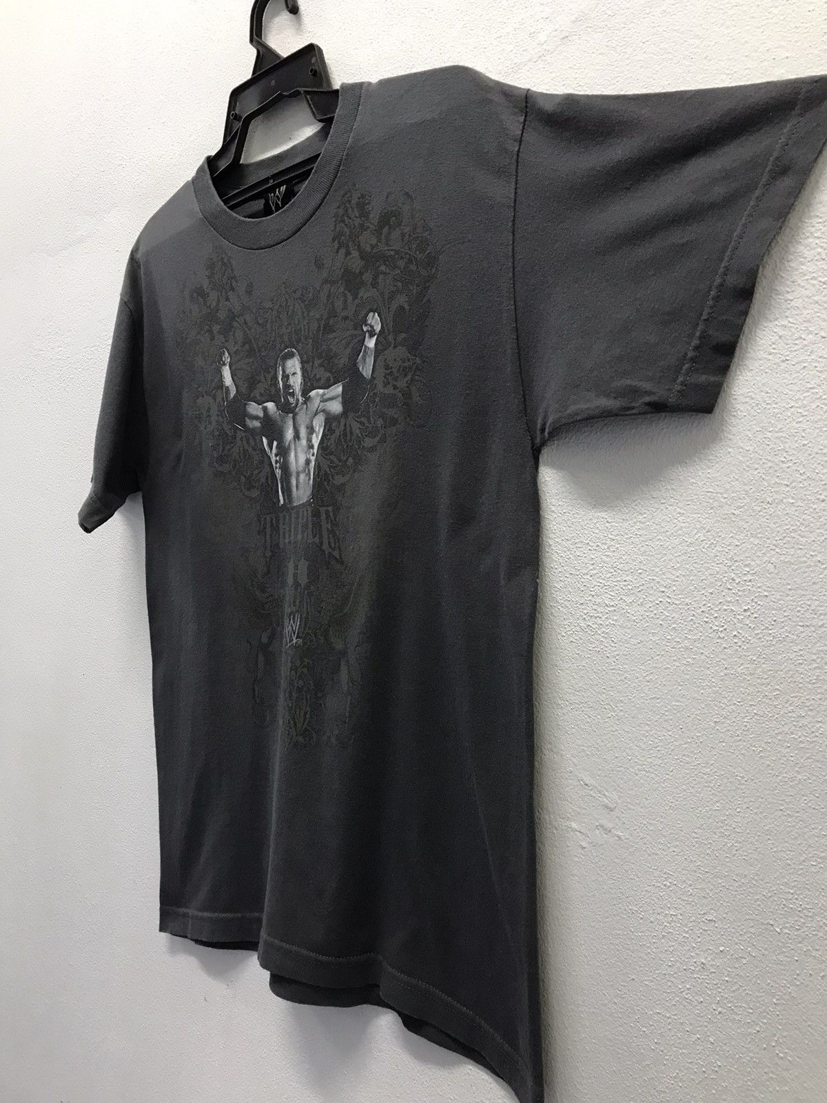 Vintage × WWE Vintage WWE by Hybrid Tees Triple H Shirt Size US XL / EU 56 / 4 - 4 Thumbnail