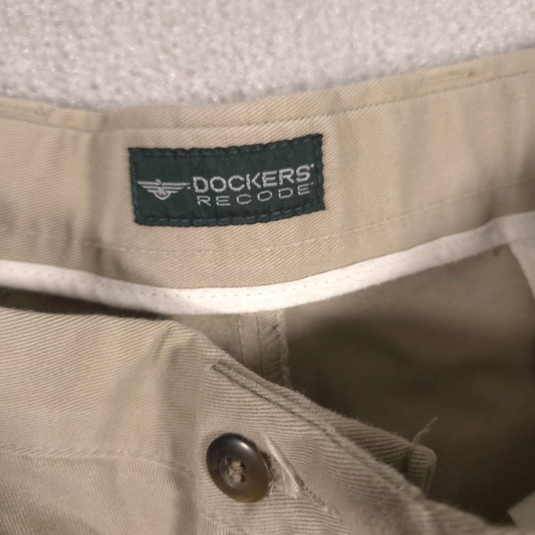 Dockers VINTAGE Dockers Recode Khakis Pants Mens 38x34 Beige Pleated Front Straight Leg Chino Size US 38 / EU 54 - 5 Thumbnail