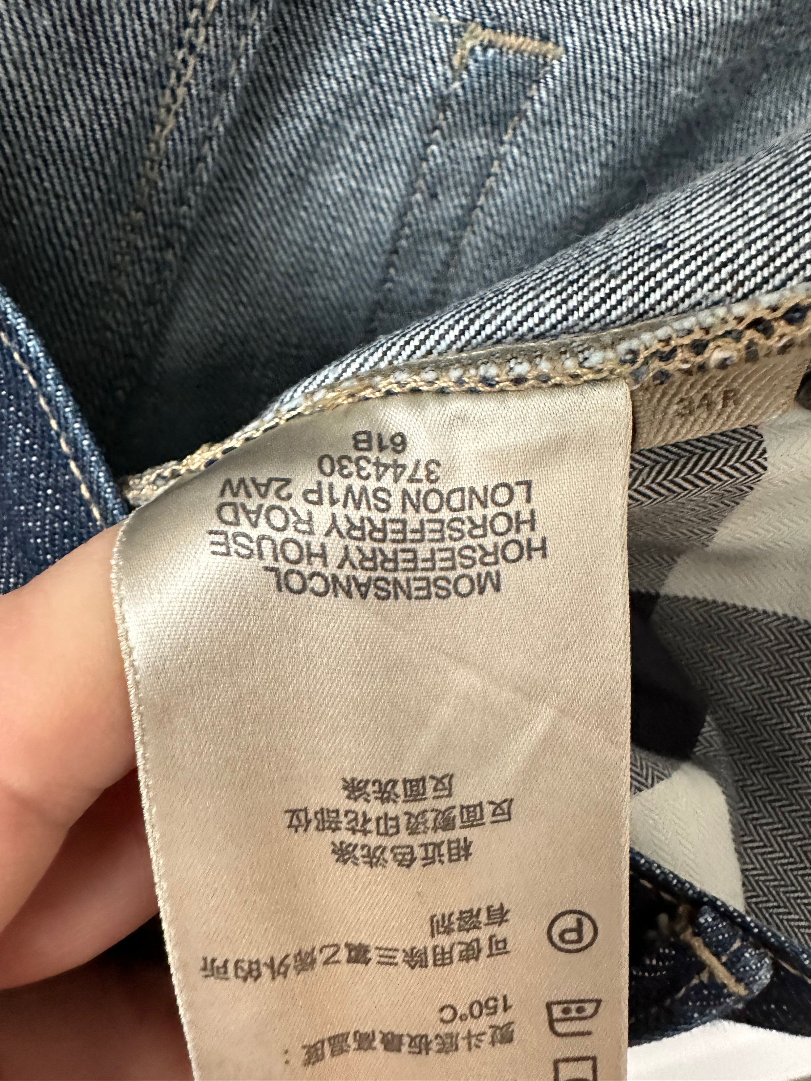 Burberry BURBERRY Brit indigo blue denim pants jeans Size US 34 / EU 50 - 13 Thumbnail