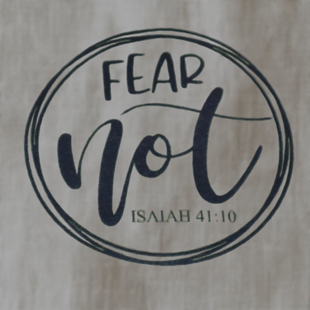 Vintage Fear Not Isaiah Green T-Shirt Short Sleeve Crewneck Top Adult Women's S Small Shirt Womens S Green Isaiah 41:10 Size S / US 4 / IT 40 - 1 Thumbnail