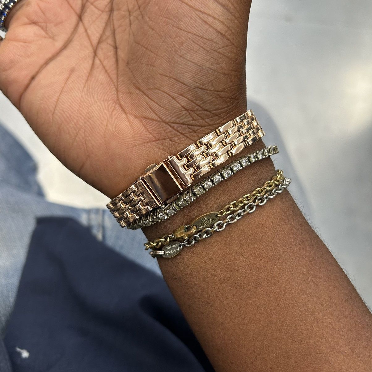 Vintage Vintage 90s retro luxury style quartz rose gold watch Size ONE SIZE - 5 Thumbnail