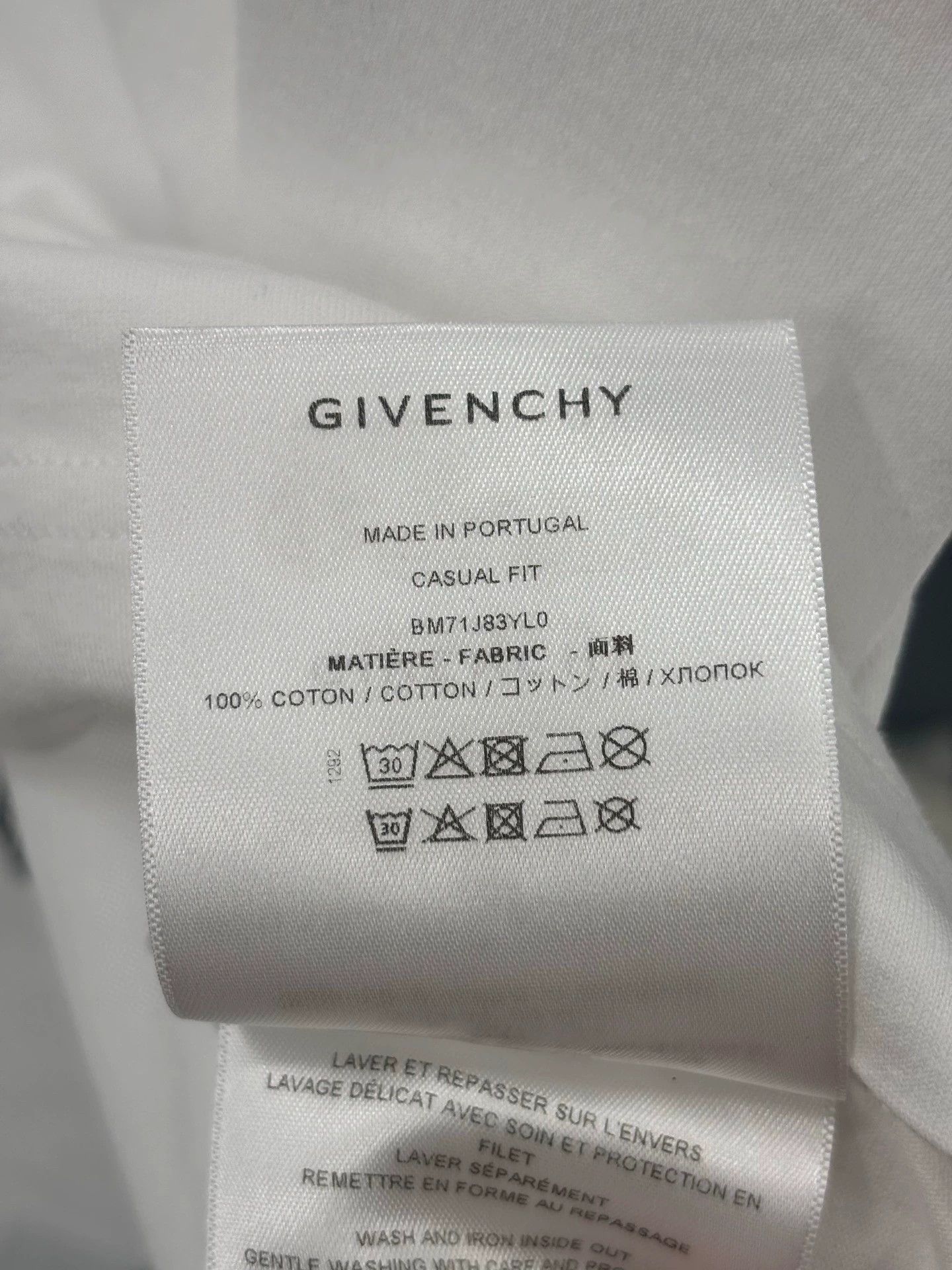 Givenchy givenchy men’s white cotton t-shirt with logo Size US S / EU 44-46 / 1 - 5 Thumbnail