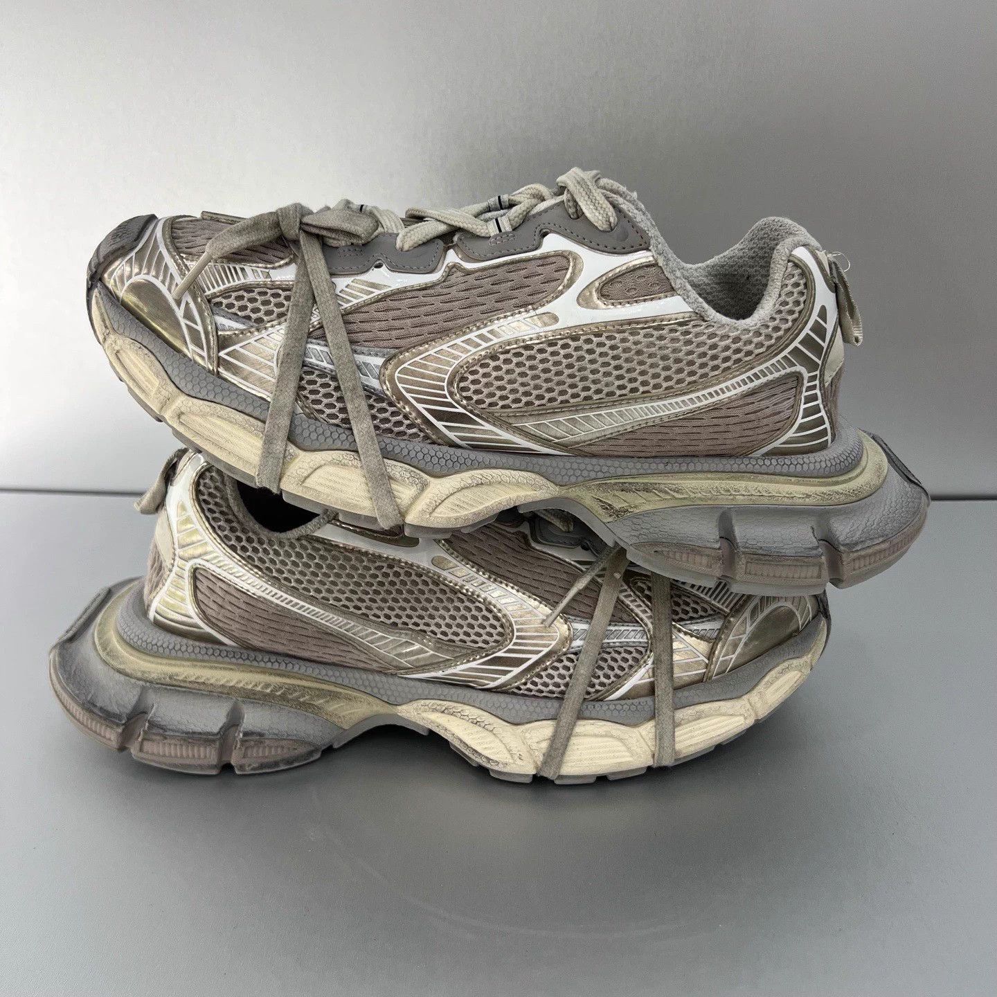 Balenciaga Balenciaga 3XL Light Beige 44 Sneakers D3246 mint Size US 11 / EU 44 - 3 Thumbnail