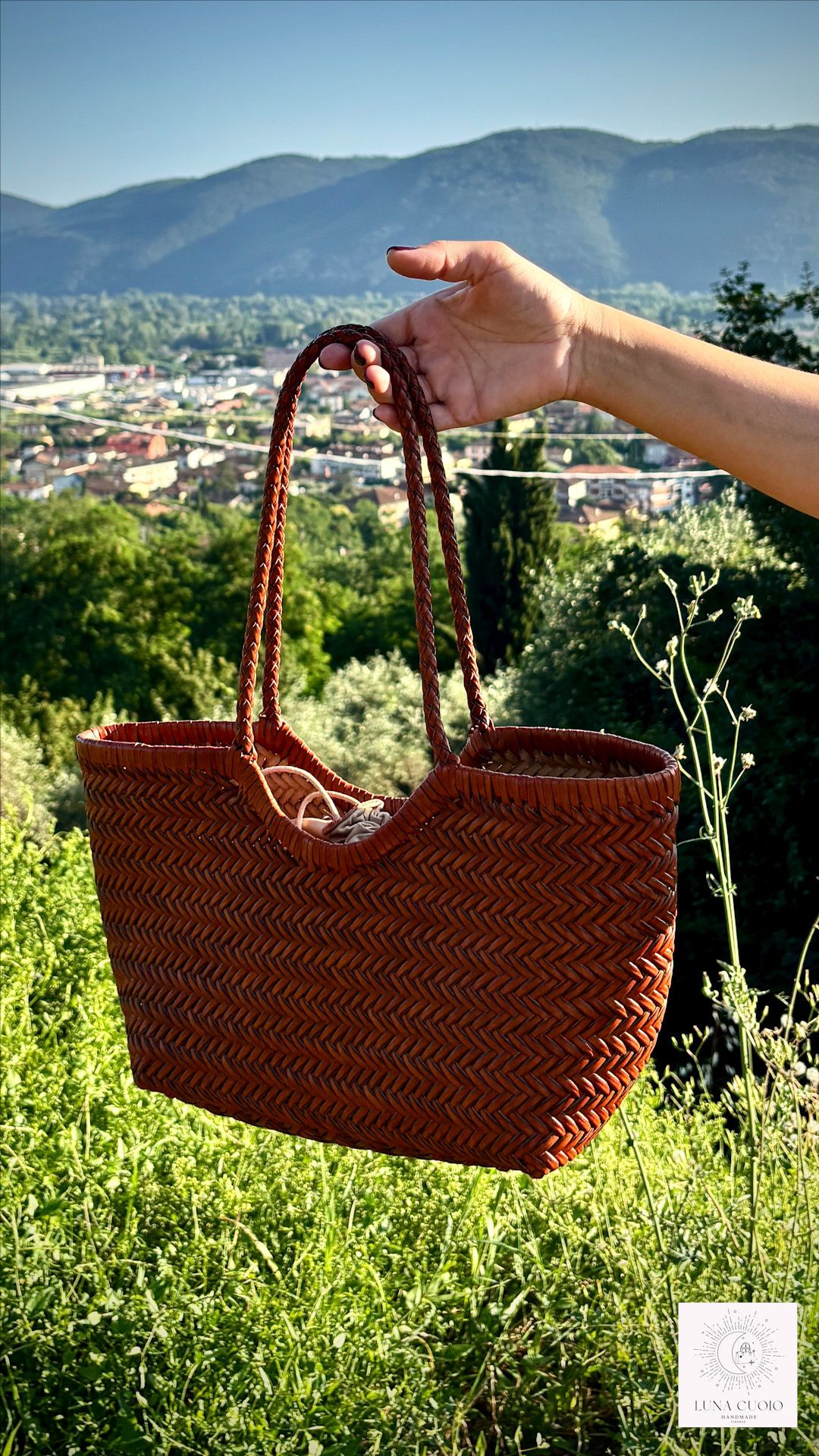 Vera Pelle Cowhide Tote Bag – Handmade Woven Leather Shoulder Bag Size ONE SIZE - 2 Thumbnail