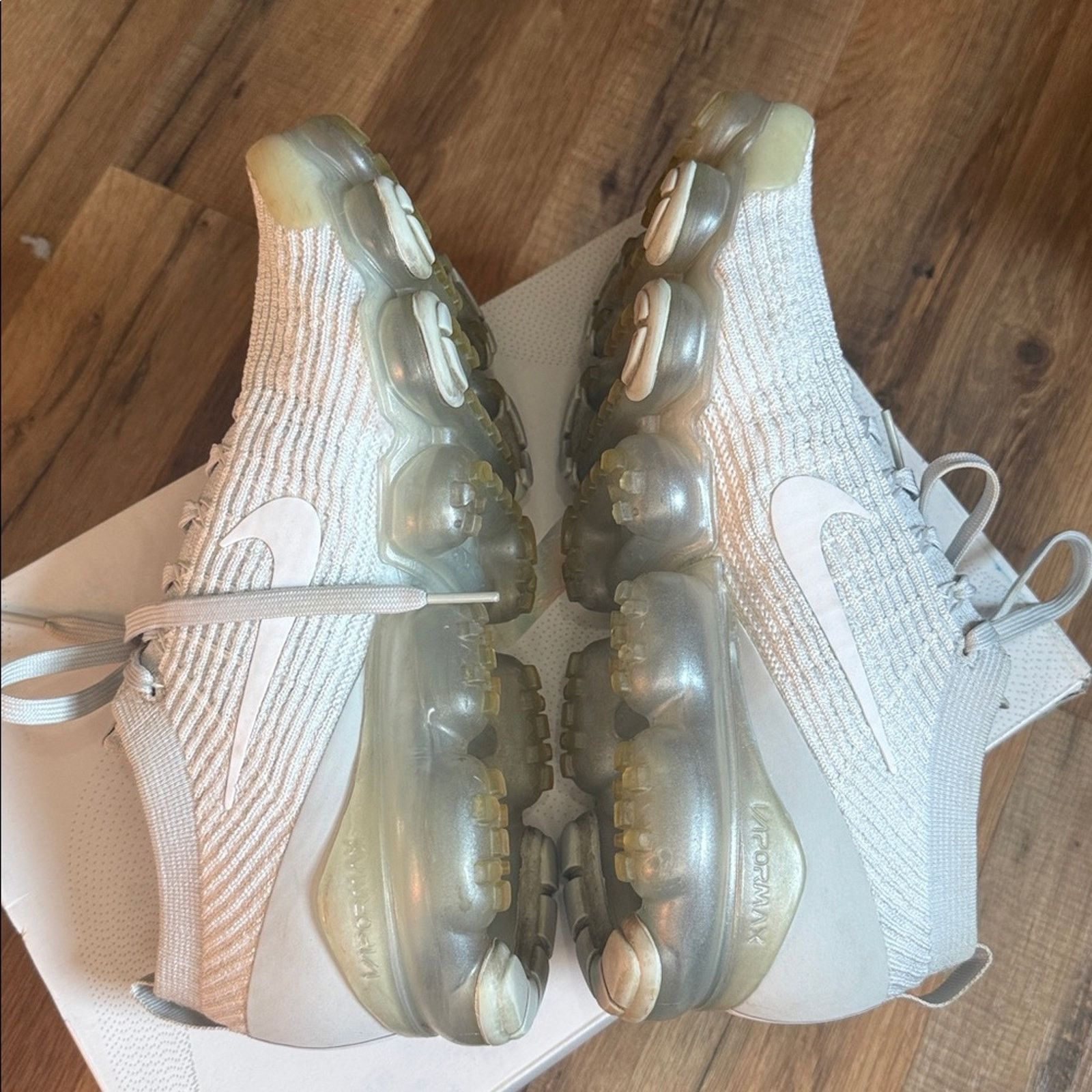 Nike Nike Air Vapormax Flyknit 3 'Pure Platinum' Size US 10.5 / EU 43-44 - 5 Thumbnail