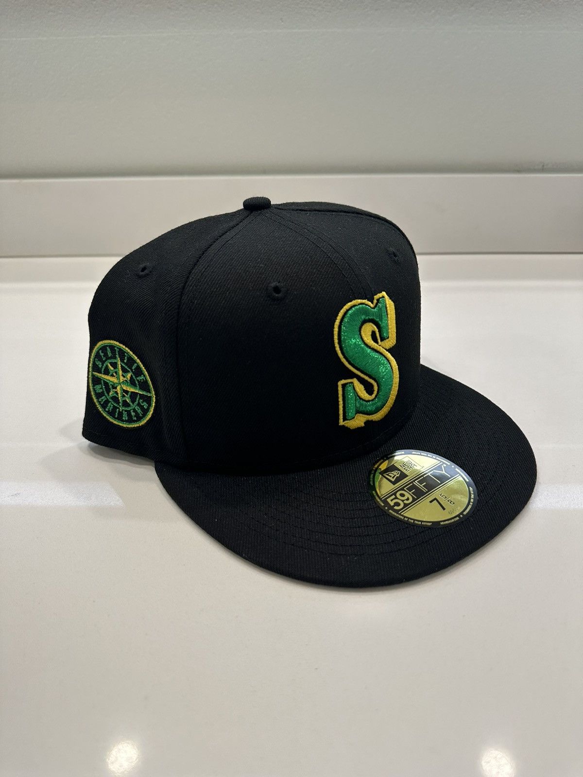MLB × New Era Seattle Mariners 7 5/8 Black Green Stone