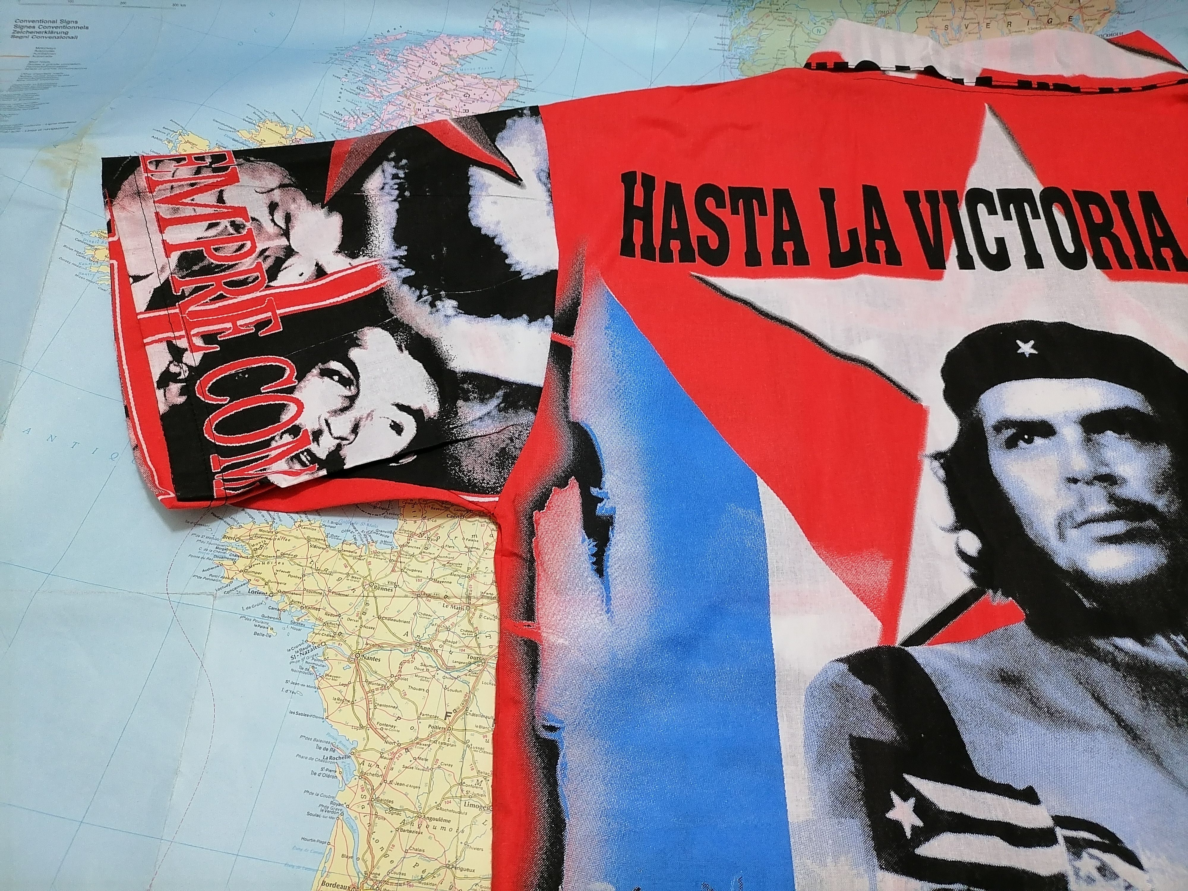 Vintage Vintage Shirt ERNESTO GUEVARA (Che) , XXL 1989 Size US XXL / EU 58 / 5 - 4 Thumbnail