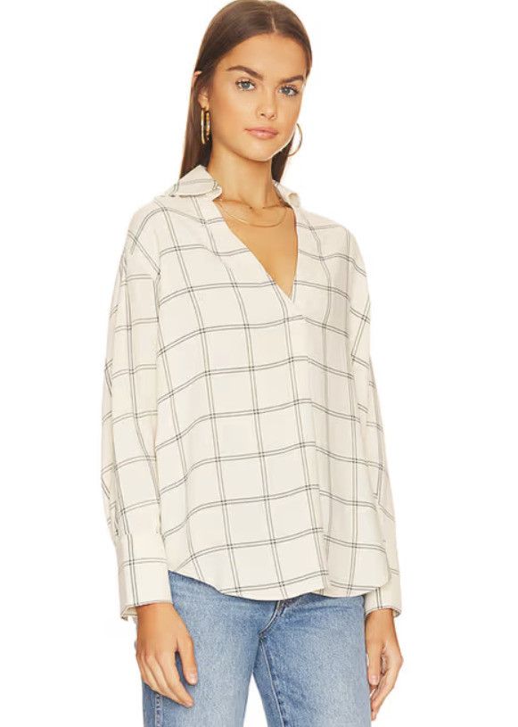 Vince Vince. Long Sleeve V-Neck Blouse Pale Oat ( S ) Size S / US 4 / IT 40 - 2 Thumbnail