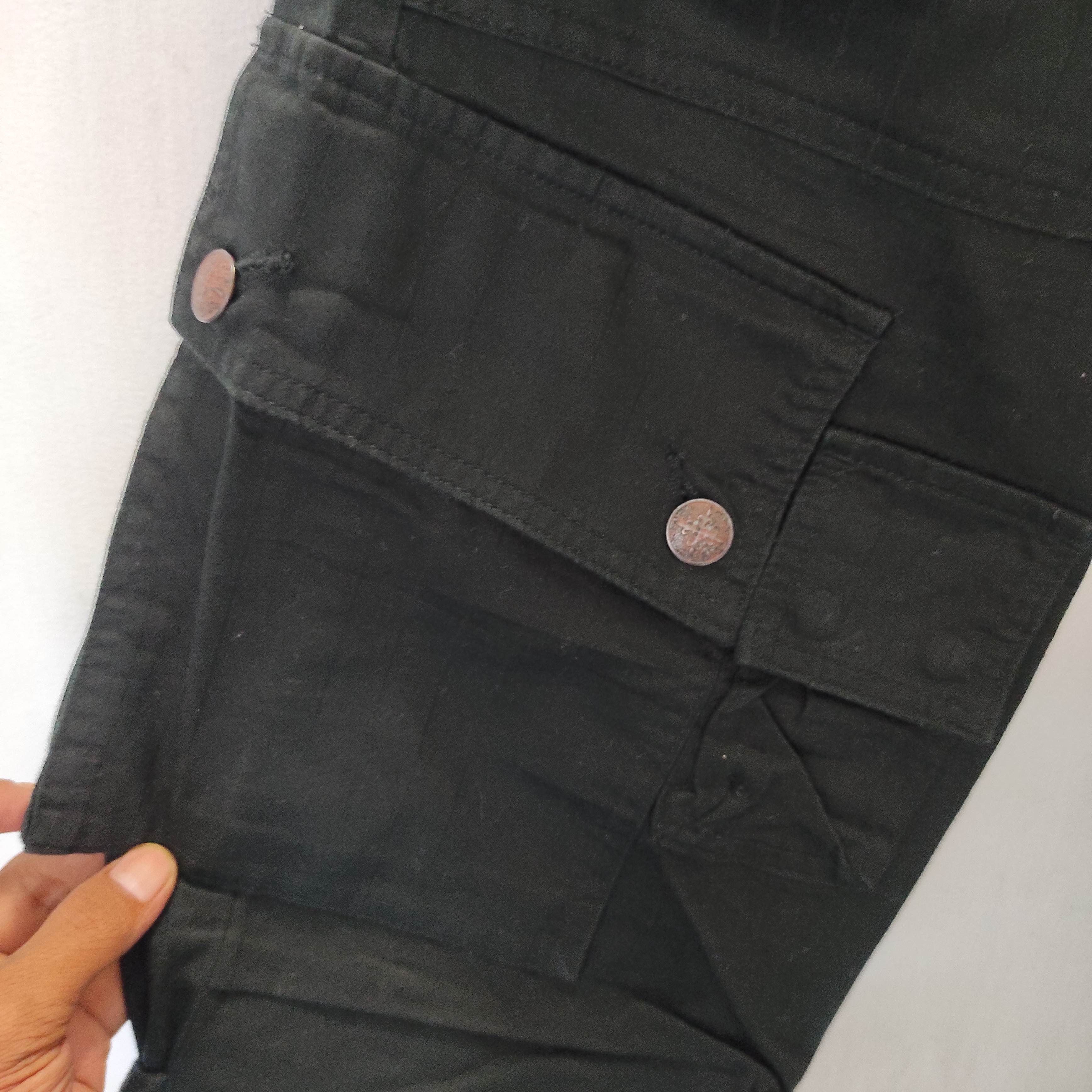If Six Was Nine Made in Japan Chill Deric lll Bondage Cargo Pants Size US 32 / EU 48 - 11 Thumbnail