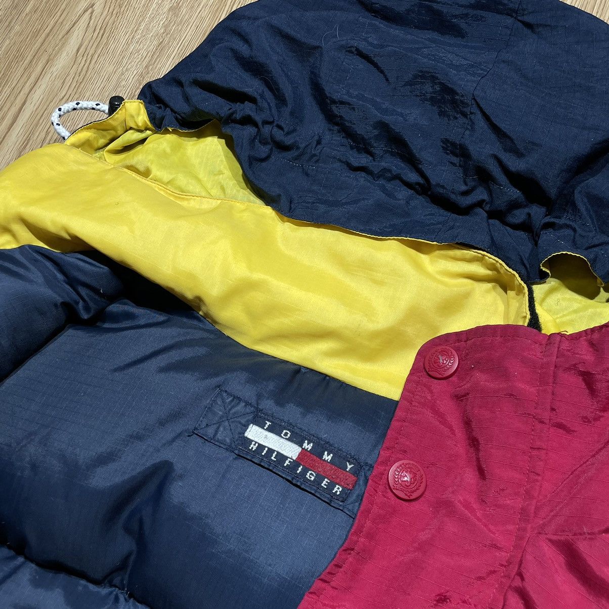 Tommy Hilfiger × Vintage Puffer Tommy Hilfiger Vintage 90’s Big Logo Reversible Size US XL / EU 56 / 4 - 19 Thumbnail