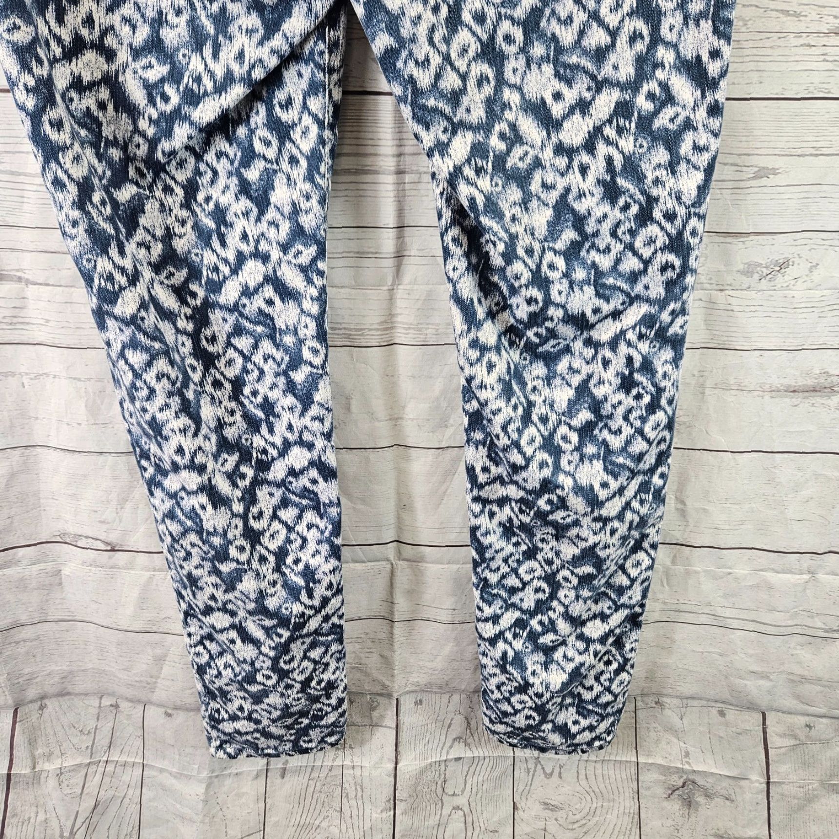 Vintage Chico's Womens Skinny Jeans Sz 2 Blue White Mid Rise Cotton Blend Denim Inseam 29 Womens Size 26" / US 2 / IT 38 - 5 Thumbnail