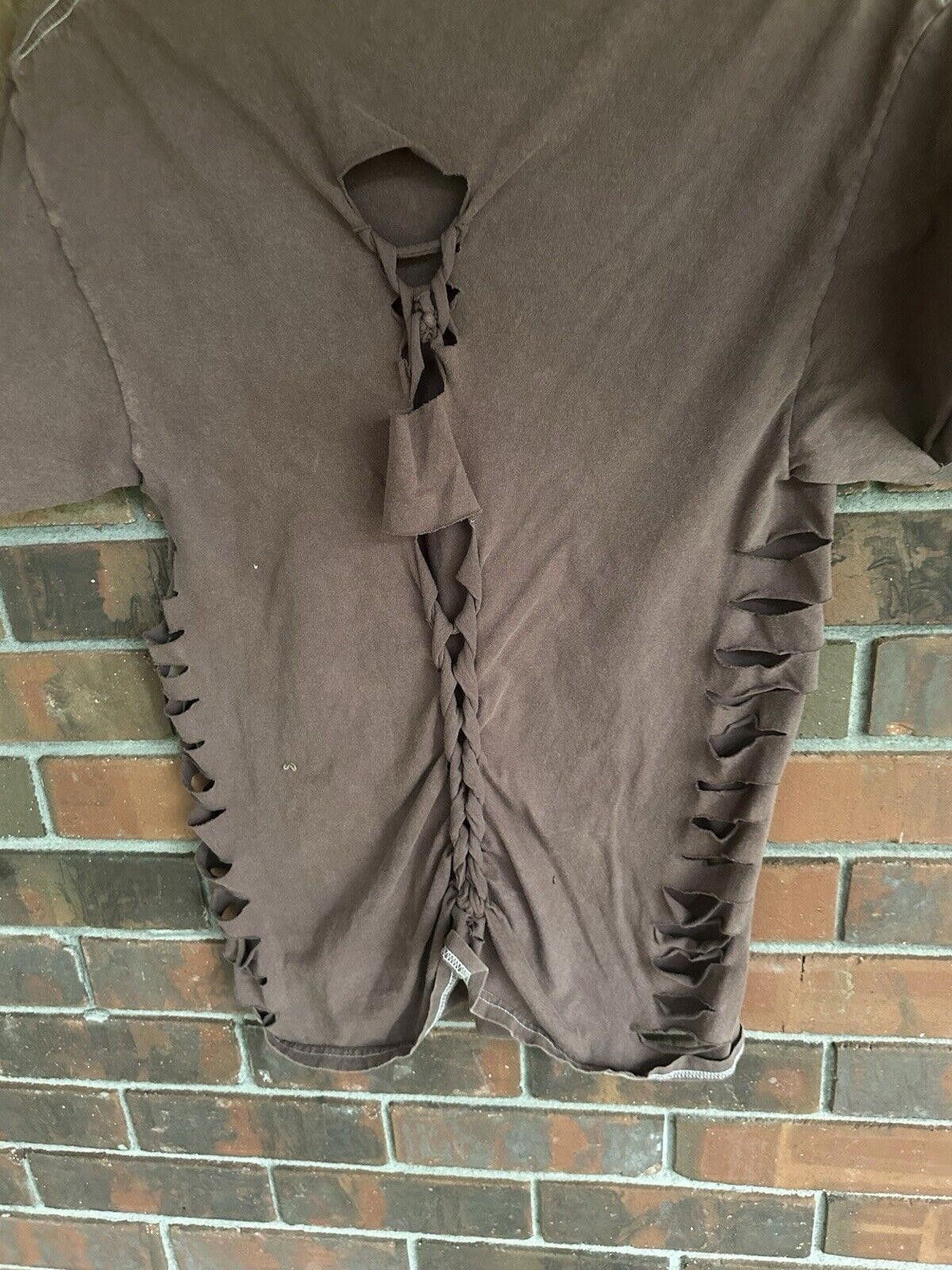 Designer def leppard shirt Size Medium Women's Upcycled Size M / US 6-8 / IT 42-44 - 4 Thumbnail