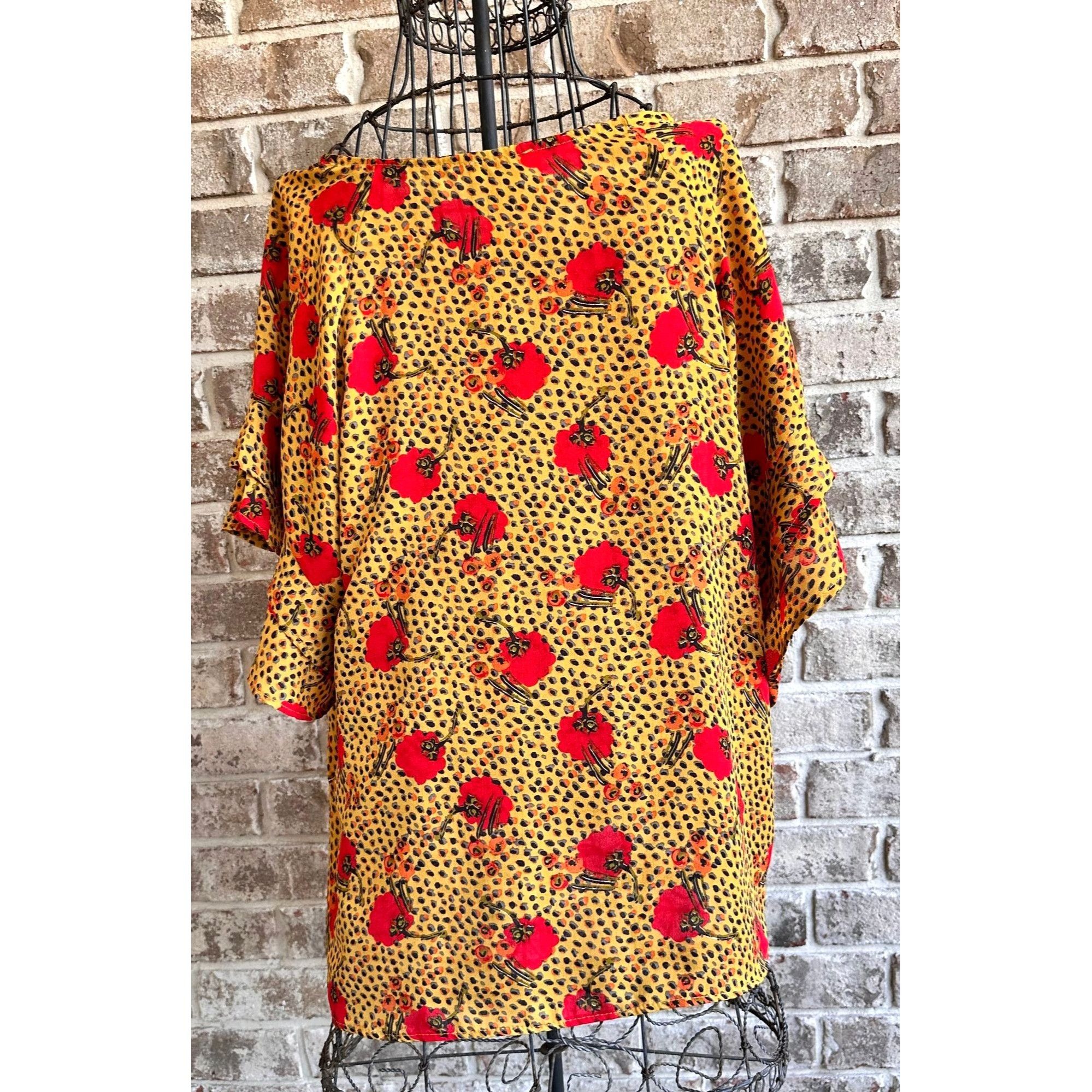 Other Umgee Leopard Print Top Poppies Small Flutter Sleeves Size S / US 4 / IT 40 - 6 Thumbnail