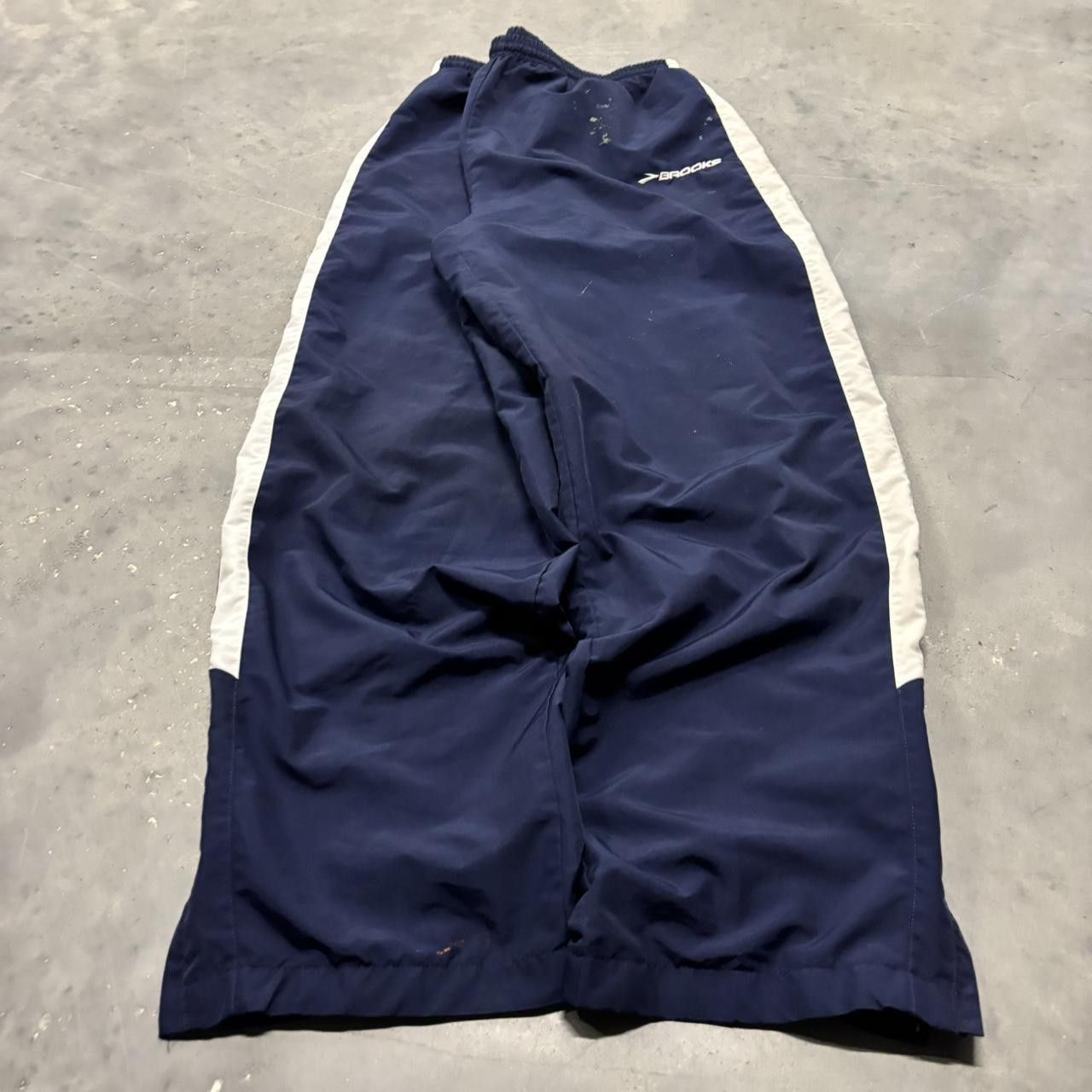 Japanese Brand × Vintage Crazy Vintage Y2K/2000s Baggy Navy Blue Striped Streetwear Skater Nylon Track Pants! Size US 32 / EU 48 - 2 Thumbnail