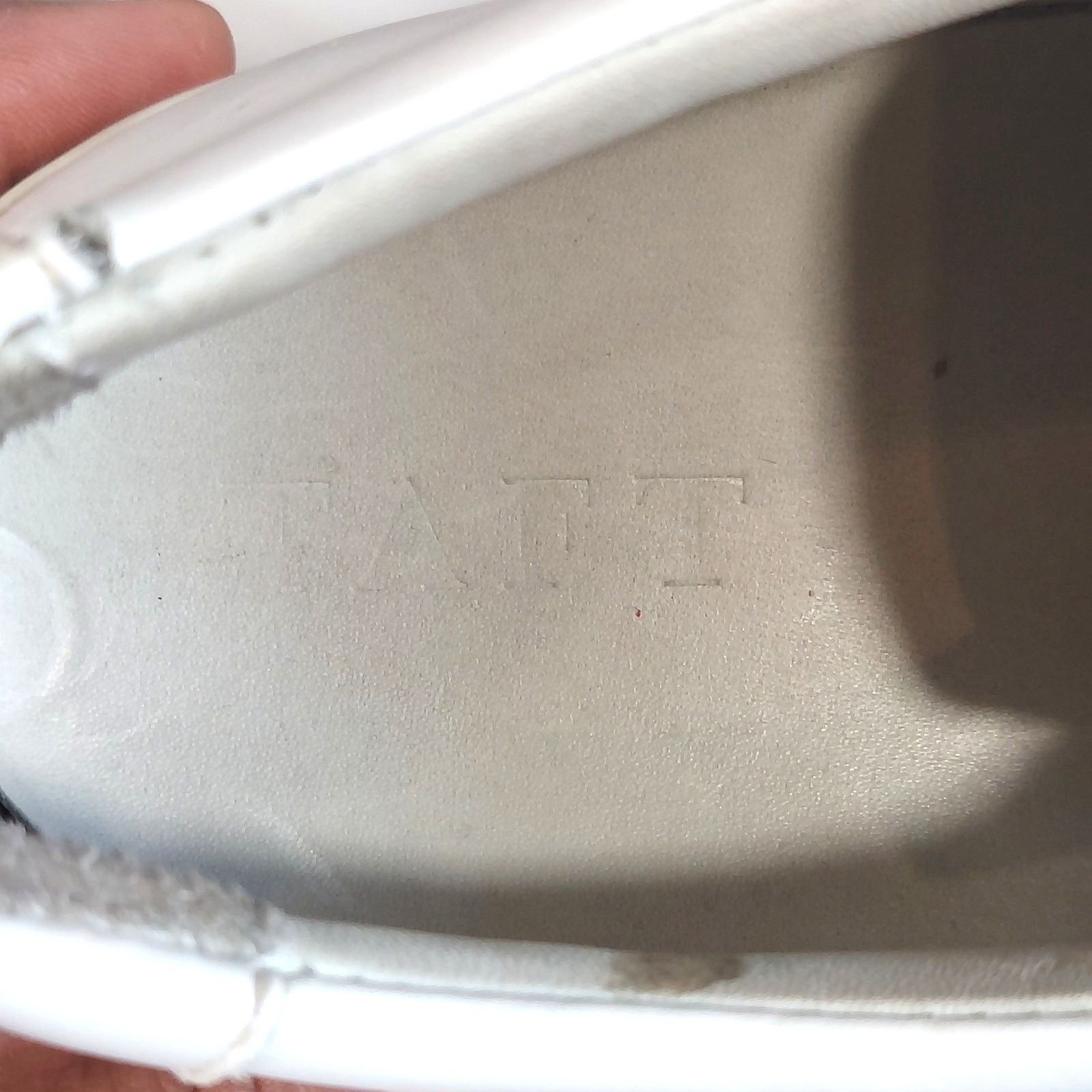 TAFT Taft Shoes Mens US Size 9 (EU 42) White Leather Sneakers Size US 9 / EU 42 - 8 Thumbnail