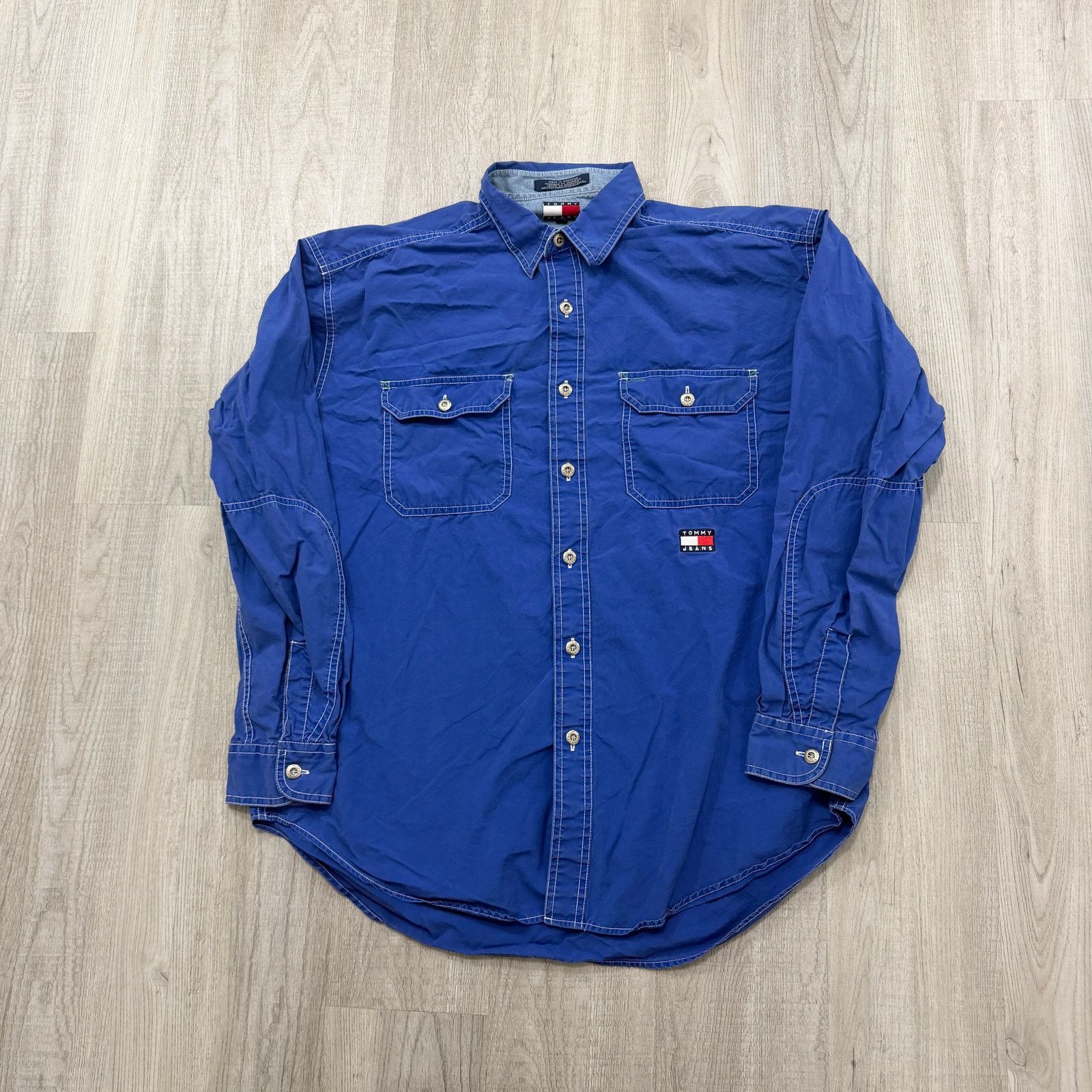 Tommy Hilfiger Vintage Tommy Hilfiger Button Shirt Men's Medium Hip Hop Size US M / EU 48-50 / 2 - 1 Thumbnail